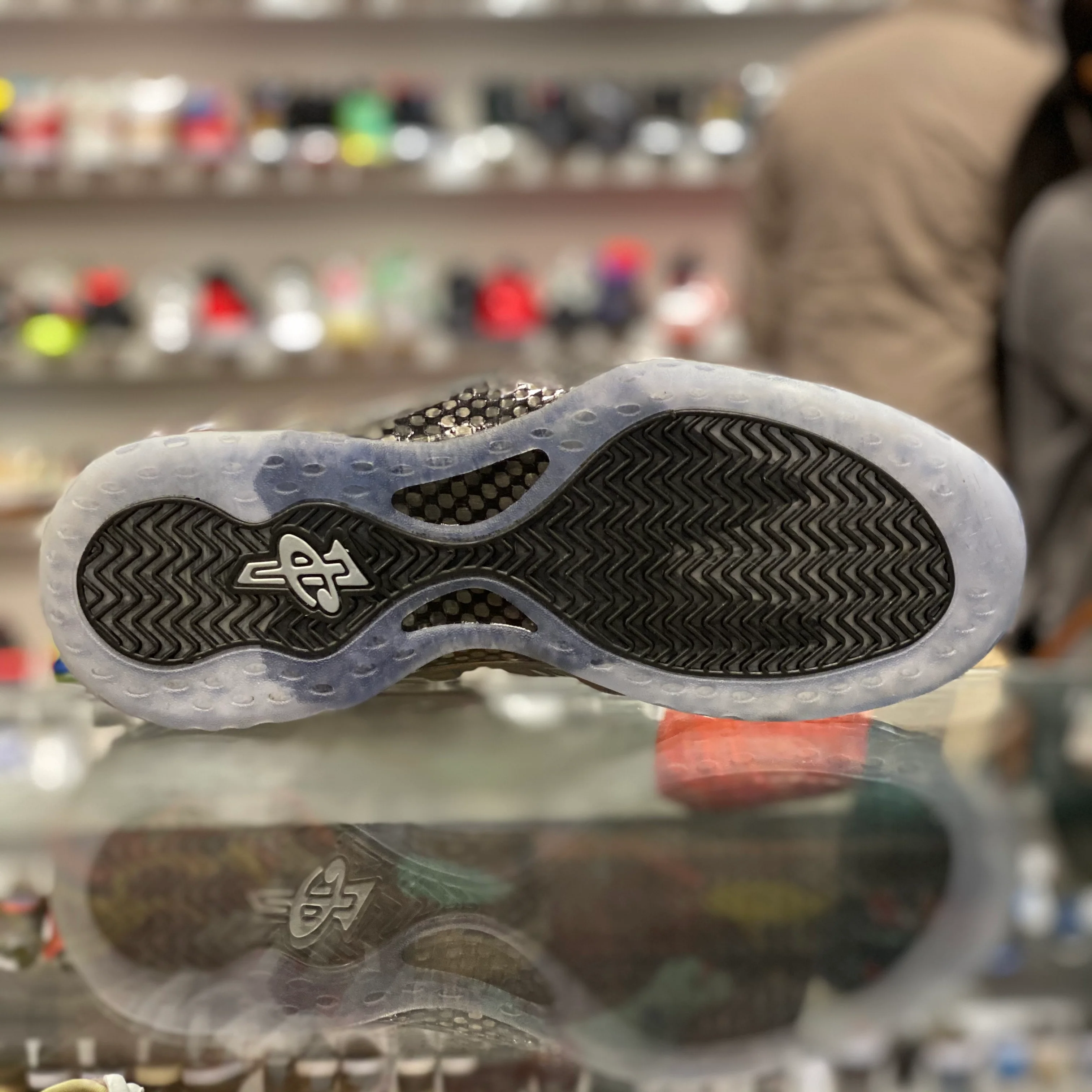 Air Foamposite “Hologram” - Image 3