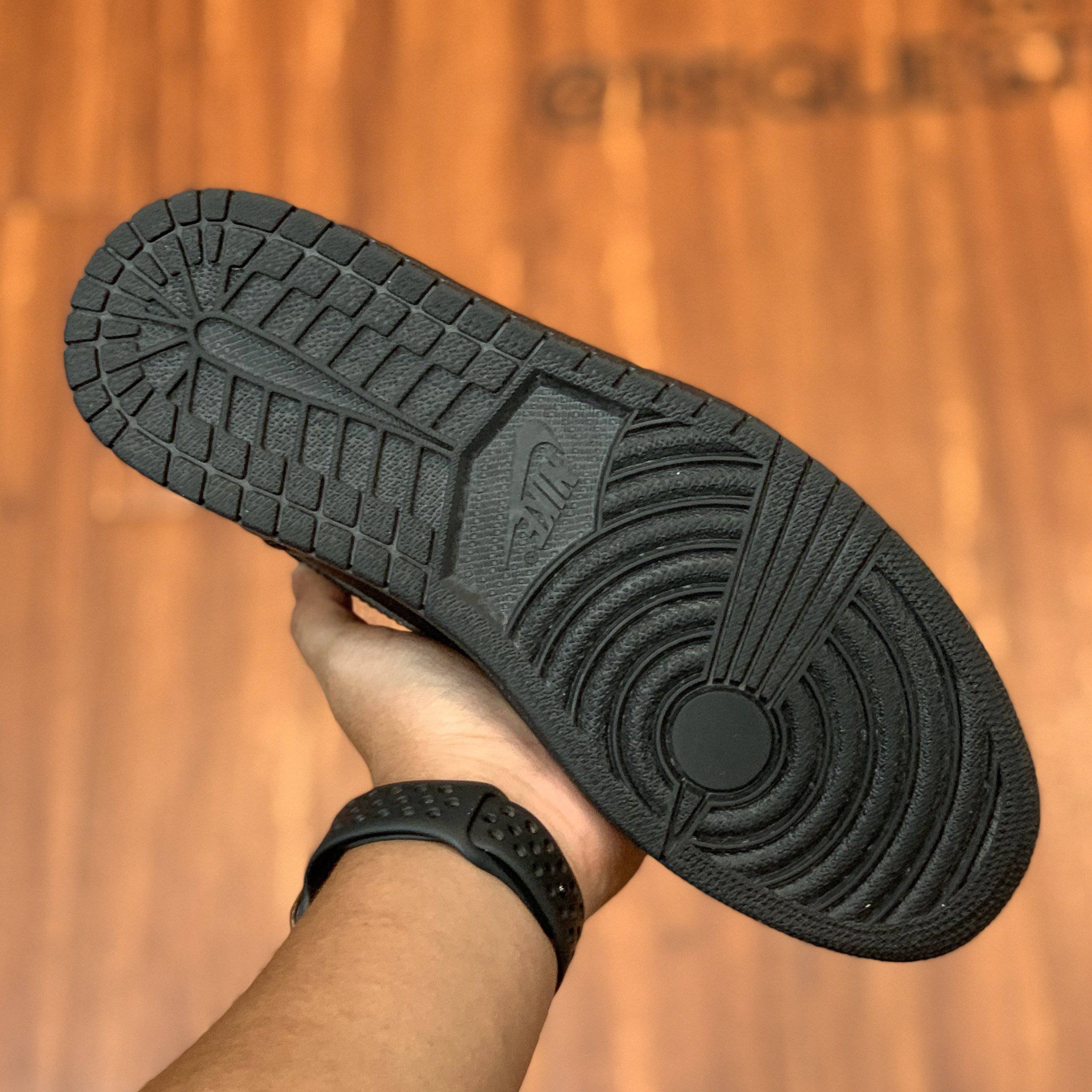 Air Jordan 1 Retro “Black” - Image 3