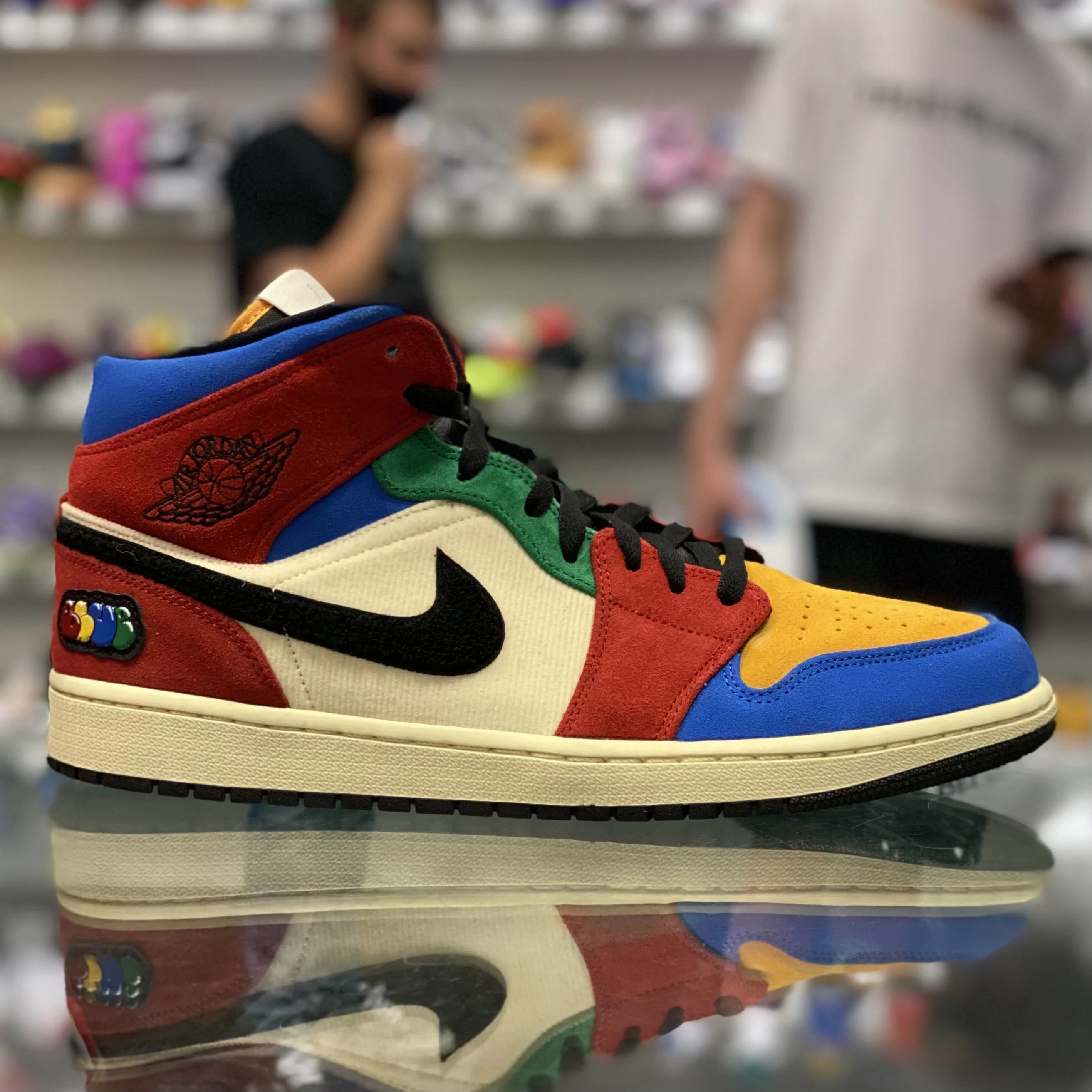 Air Jordan 1 Retro Mid “Fearless Blue the Great” - Image 2