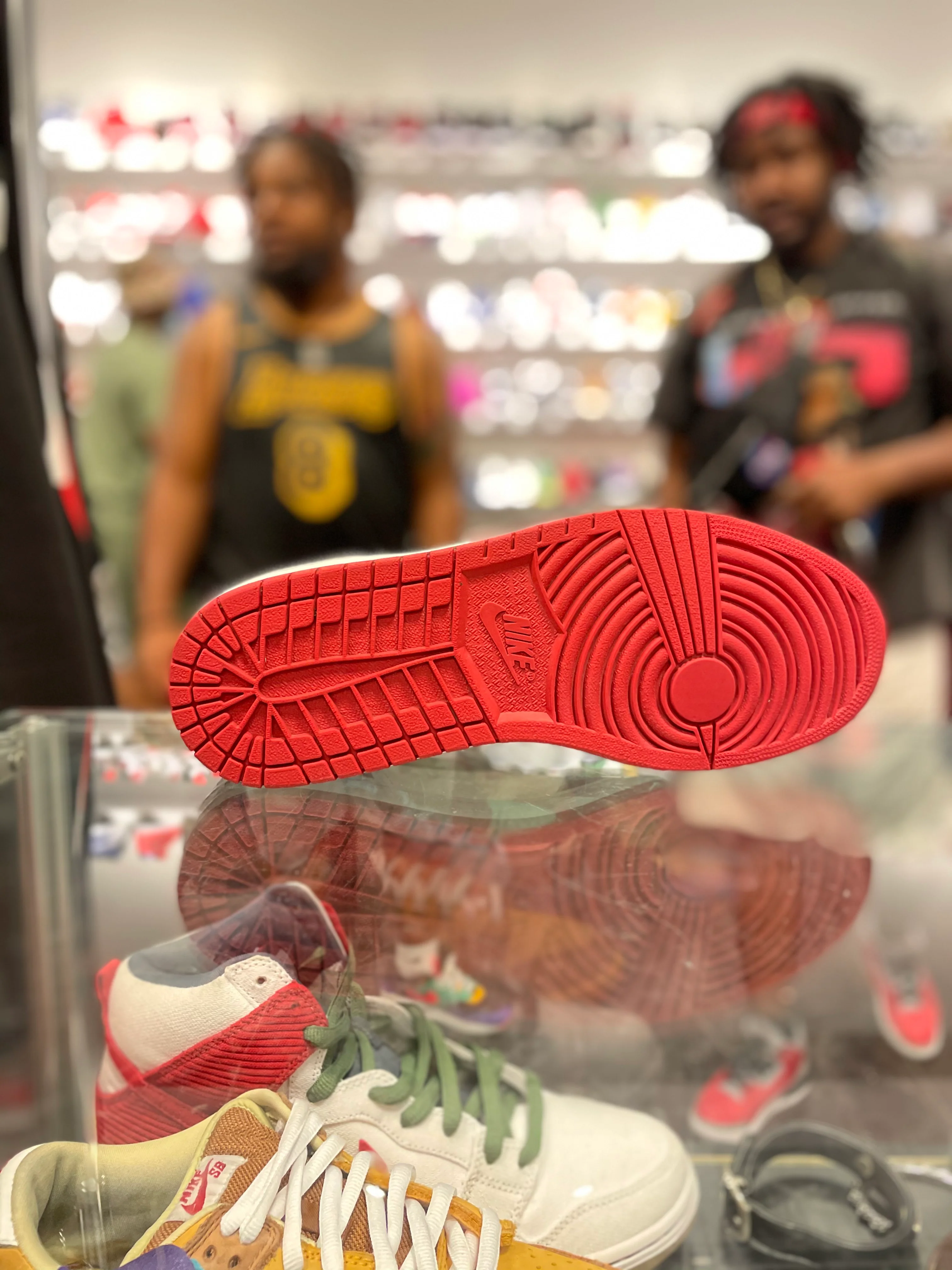 Air Jordan 1 Retro “Patent Chicago Bulls” - Image 5