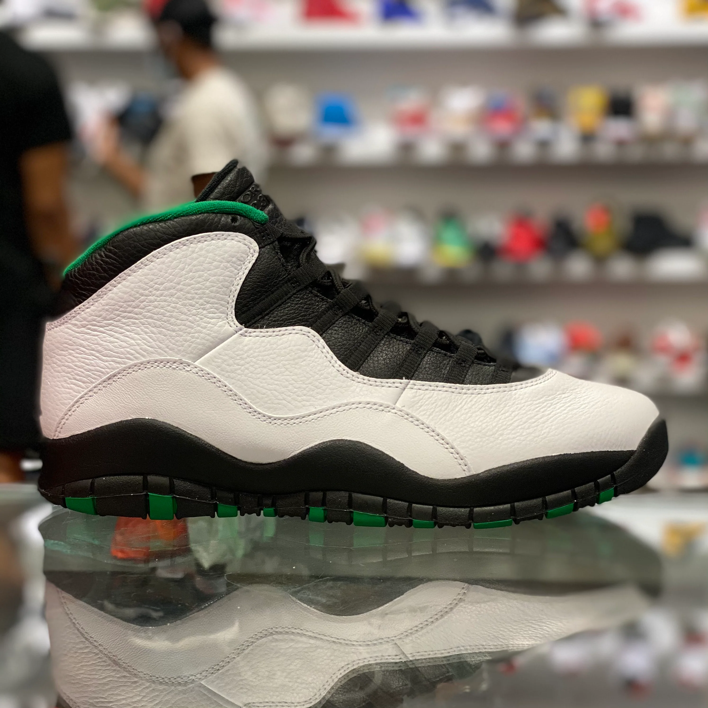 Air Jordan 10 Retro “Seattle” - Image 4