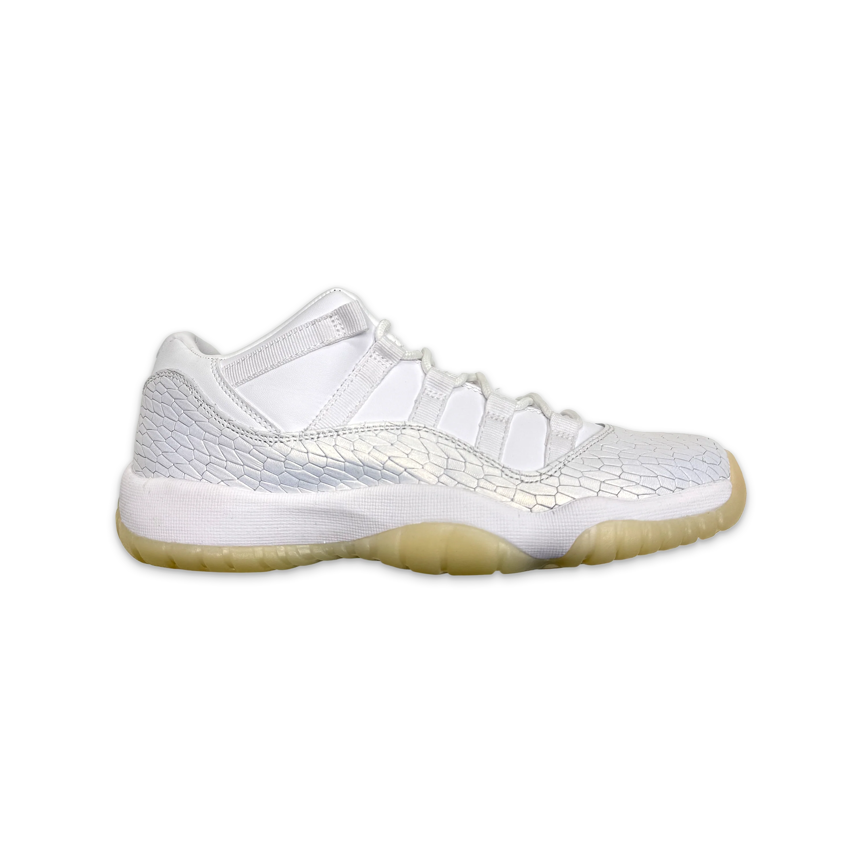 Air Jordan 11 Low "Heiress Pure Platinum" (GS)