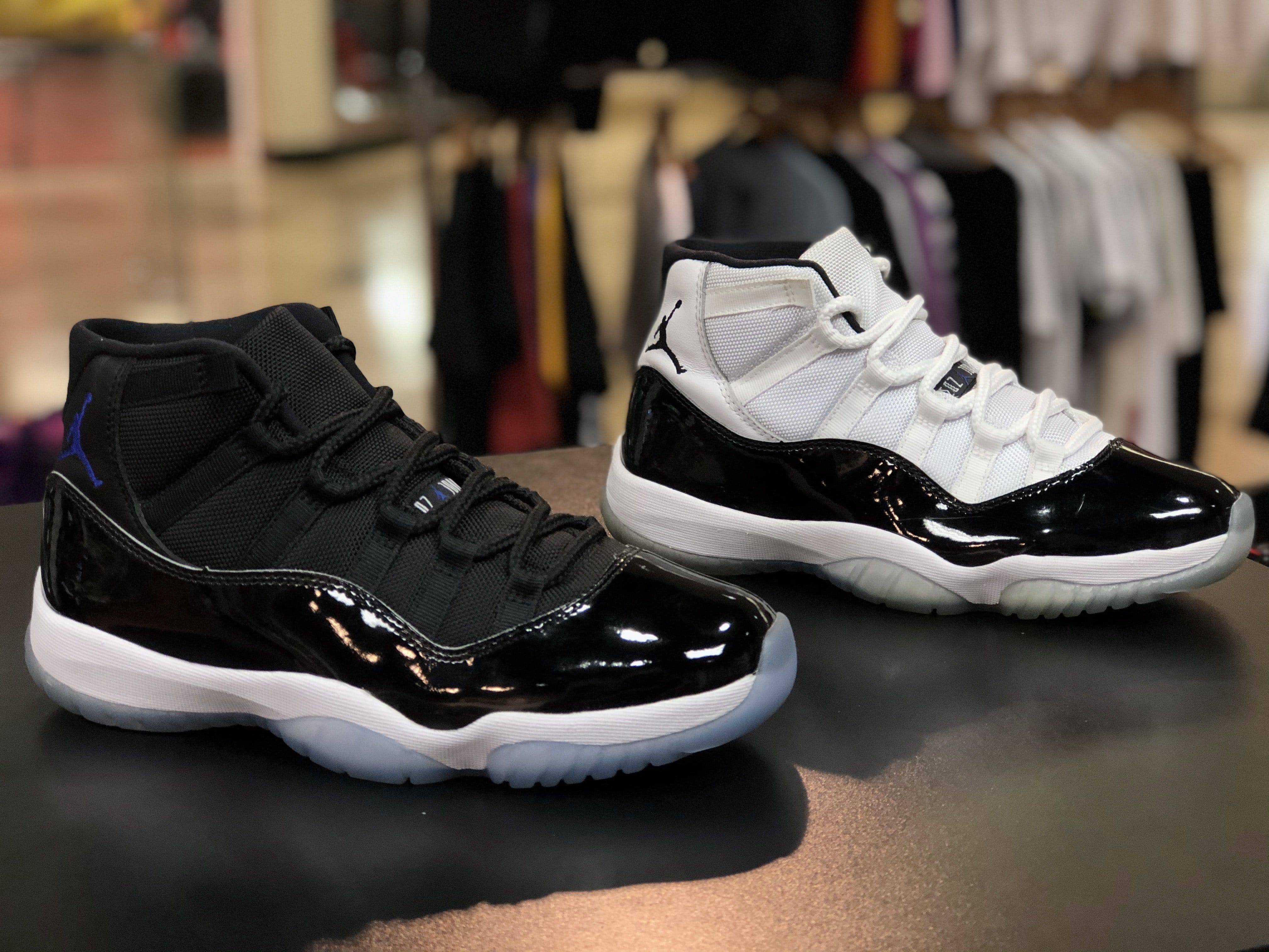 Air Jordan 11 Retro 2011 “Concord” - Image 7