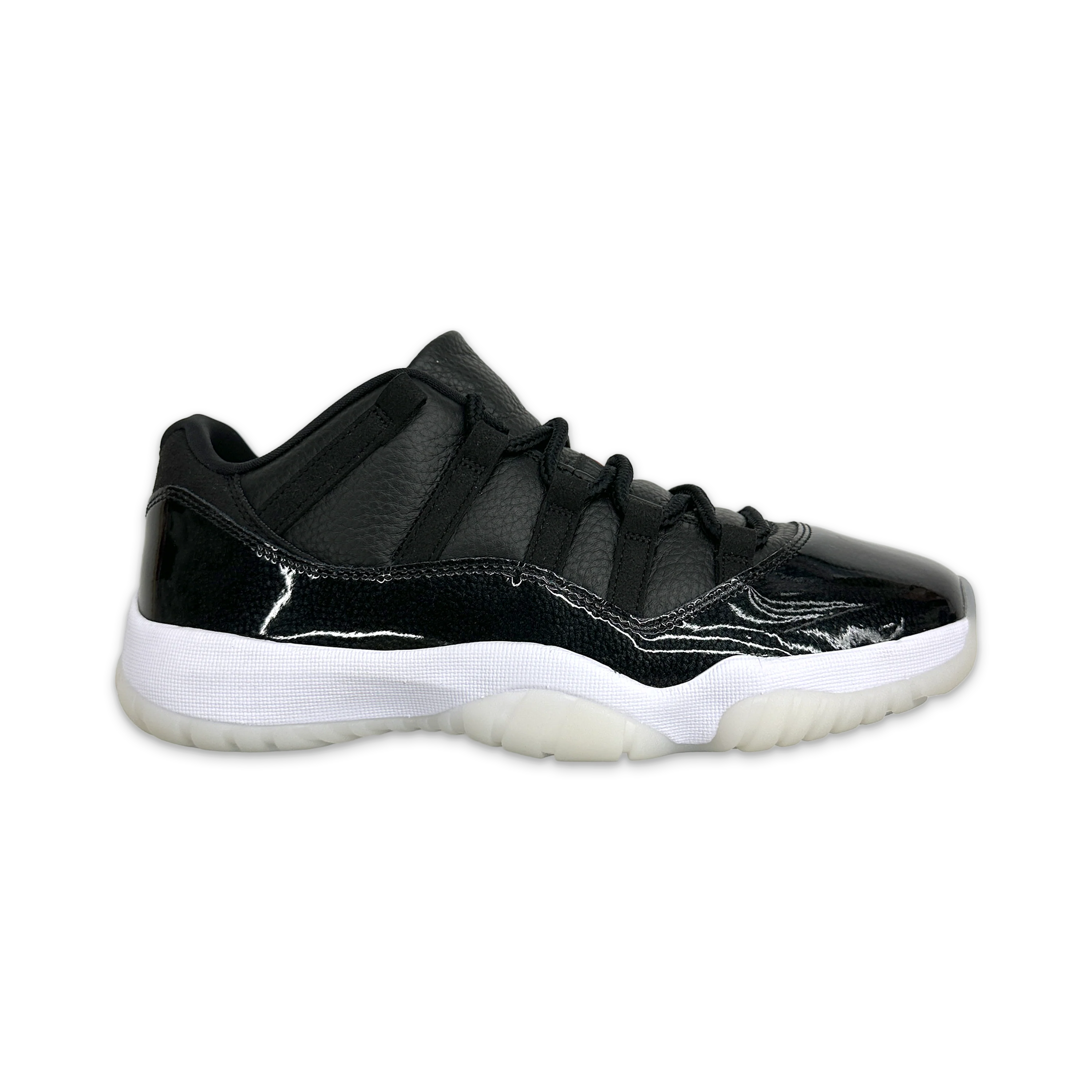 Air Jordan 11 Retro Low “72-10”