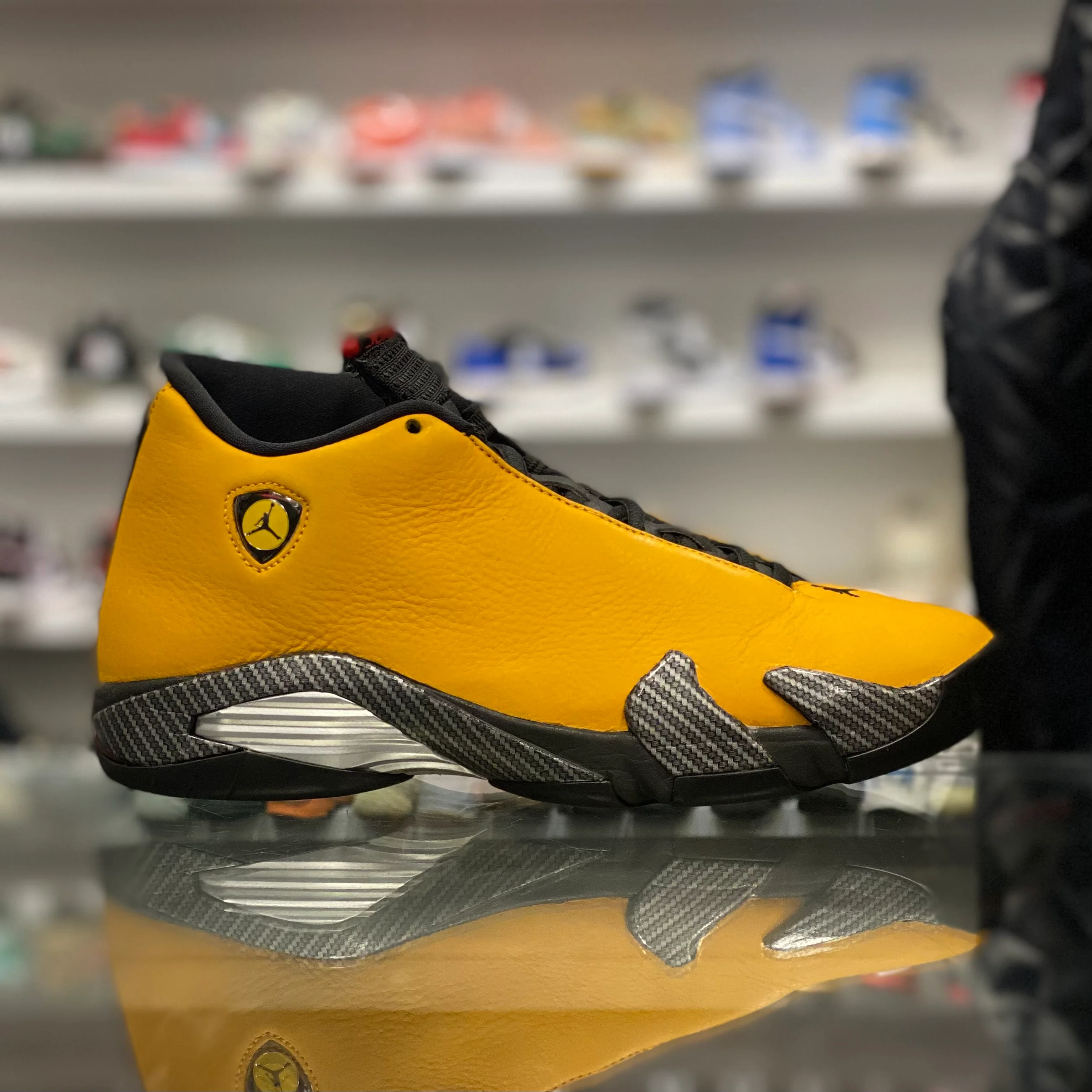 Air Jordan 14 Retro “University Gold” - Image 18