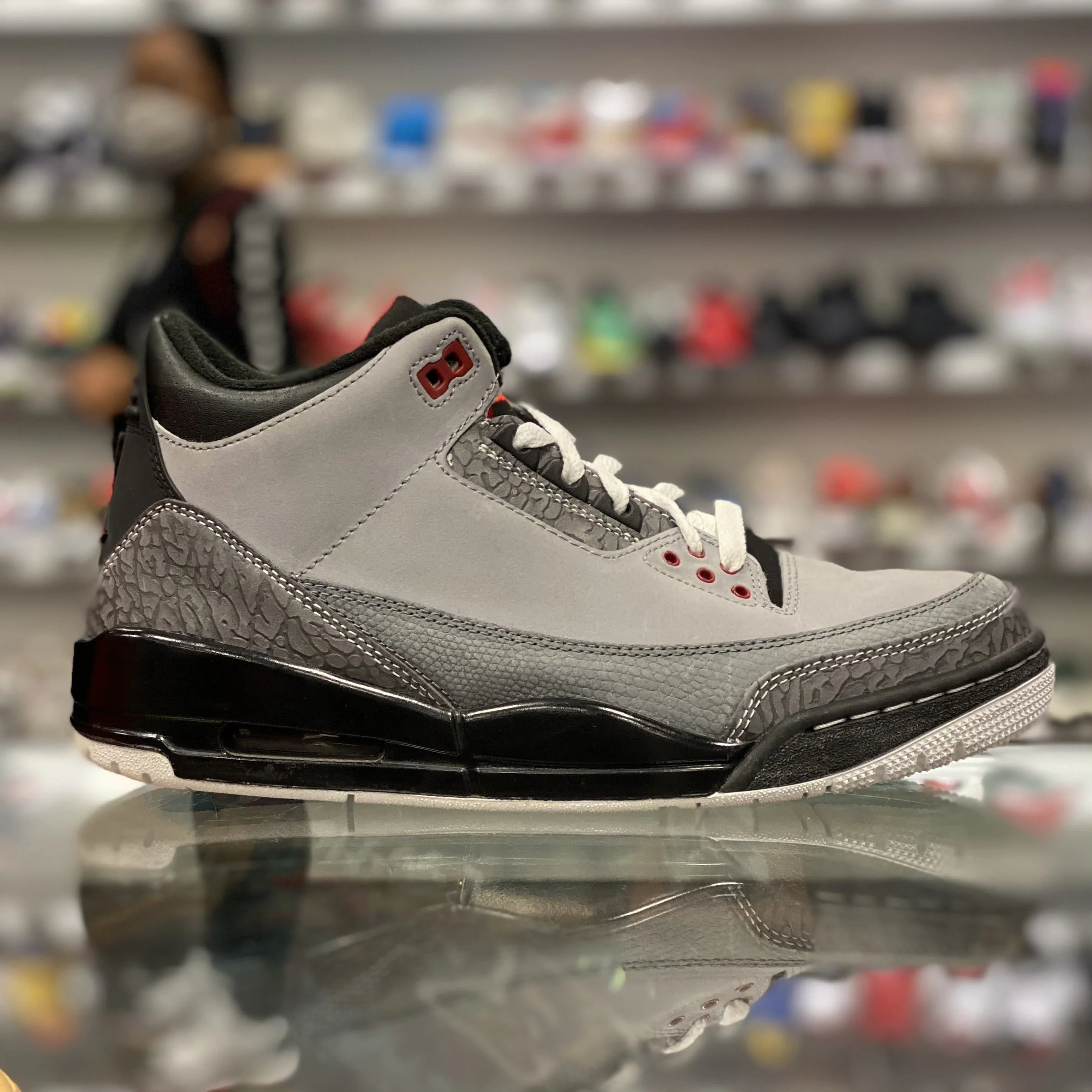 Air Jordan 3 Retro “Stealth” - Image 2