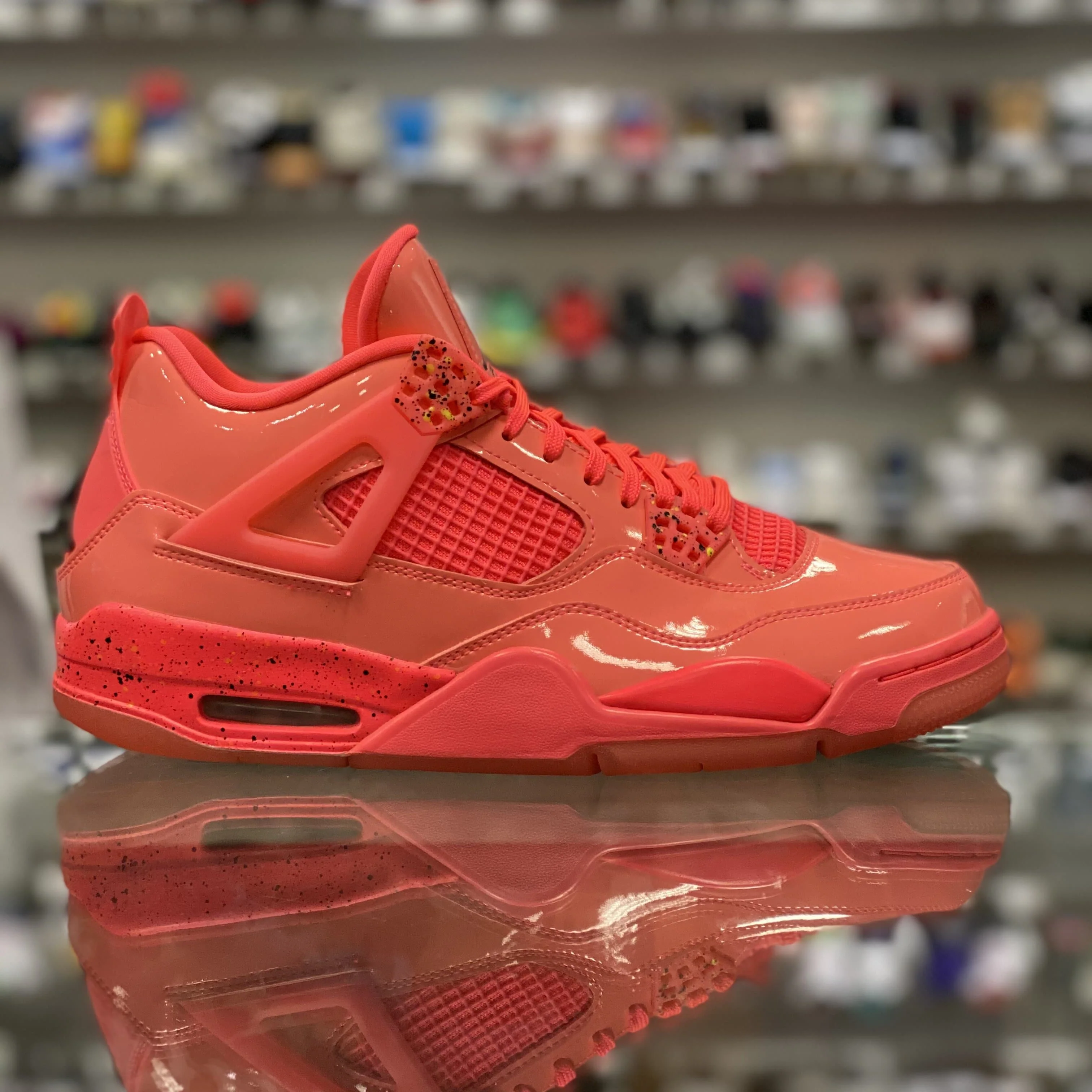 Air Jordan 4 Retro "Hot Punch” - Image 2