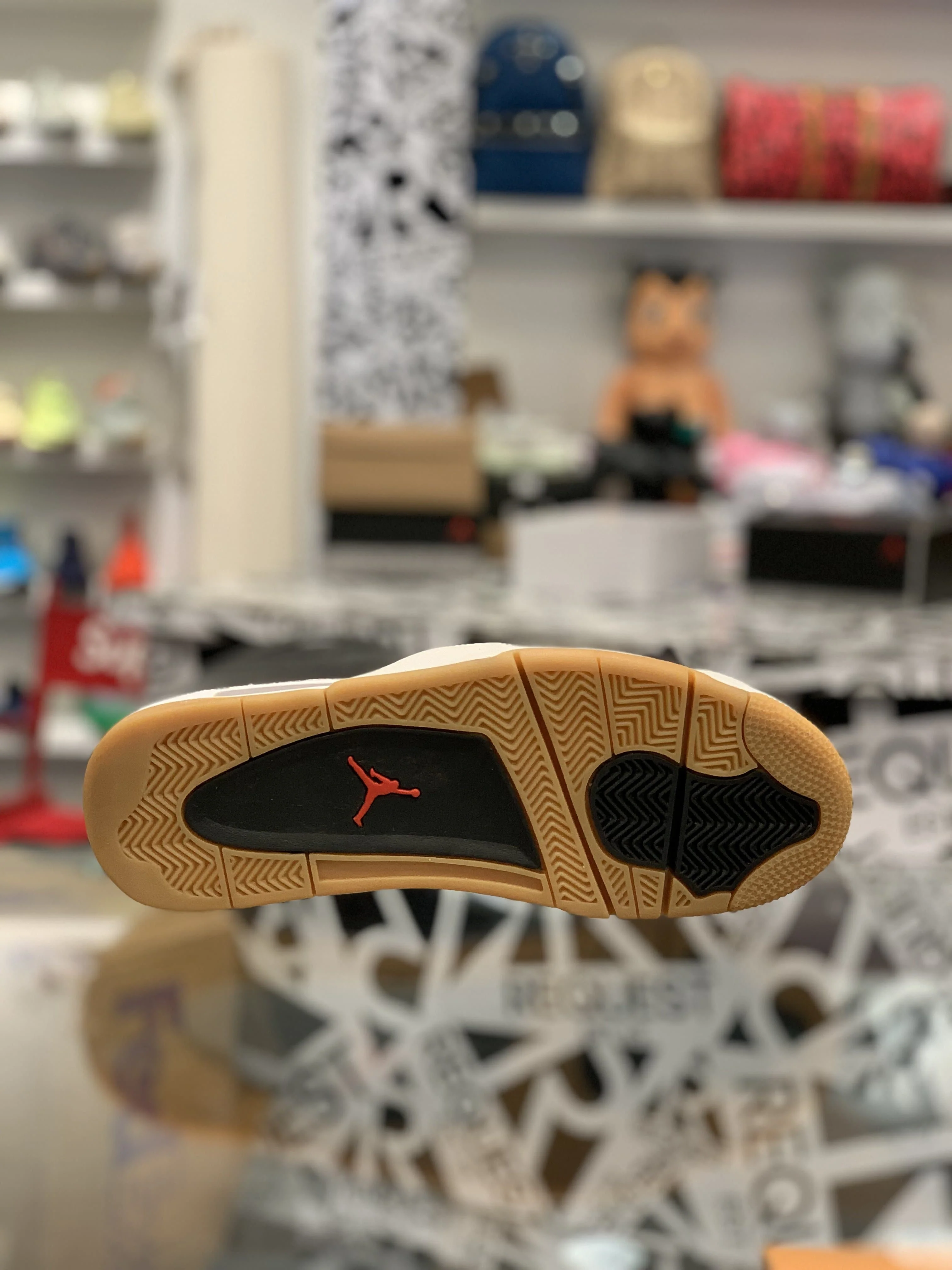 Air Jordan 4 Retro “Laser Black Gum” - Image 3