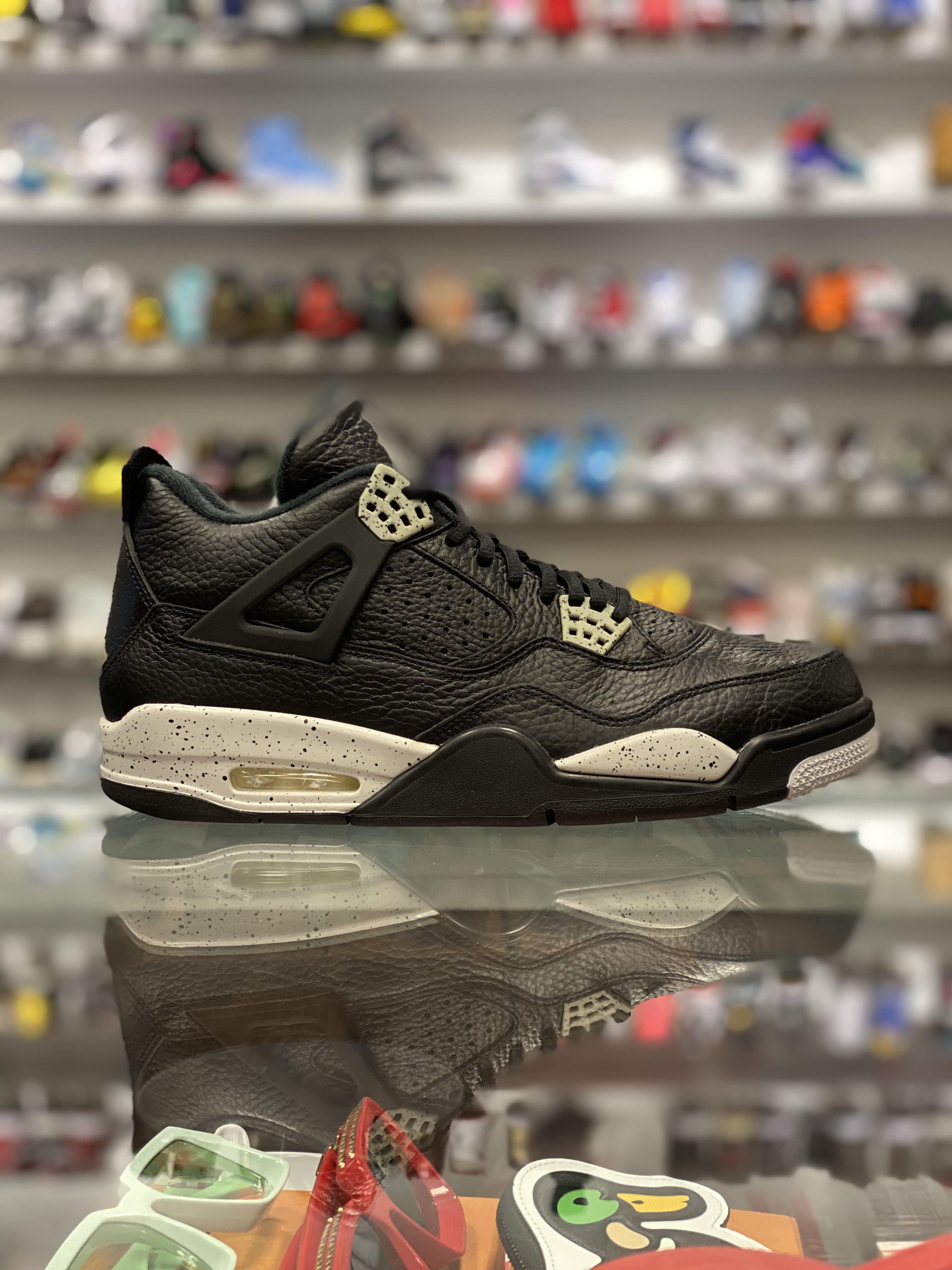 Air Jordan 4 Retro “Oreo” - Image 2