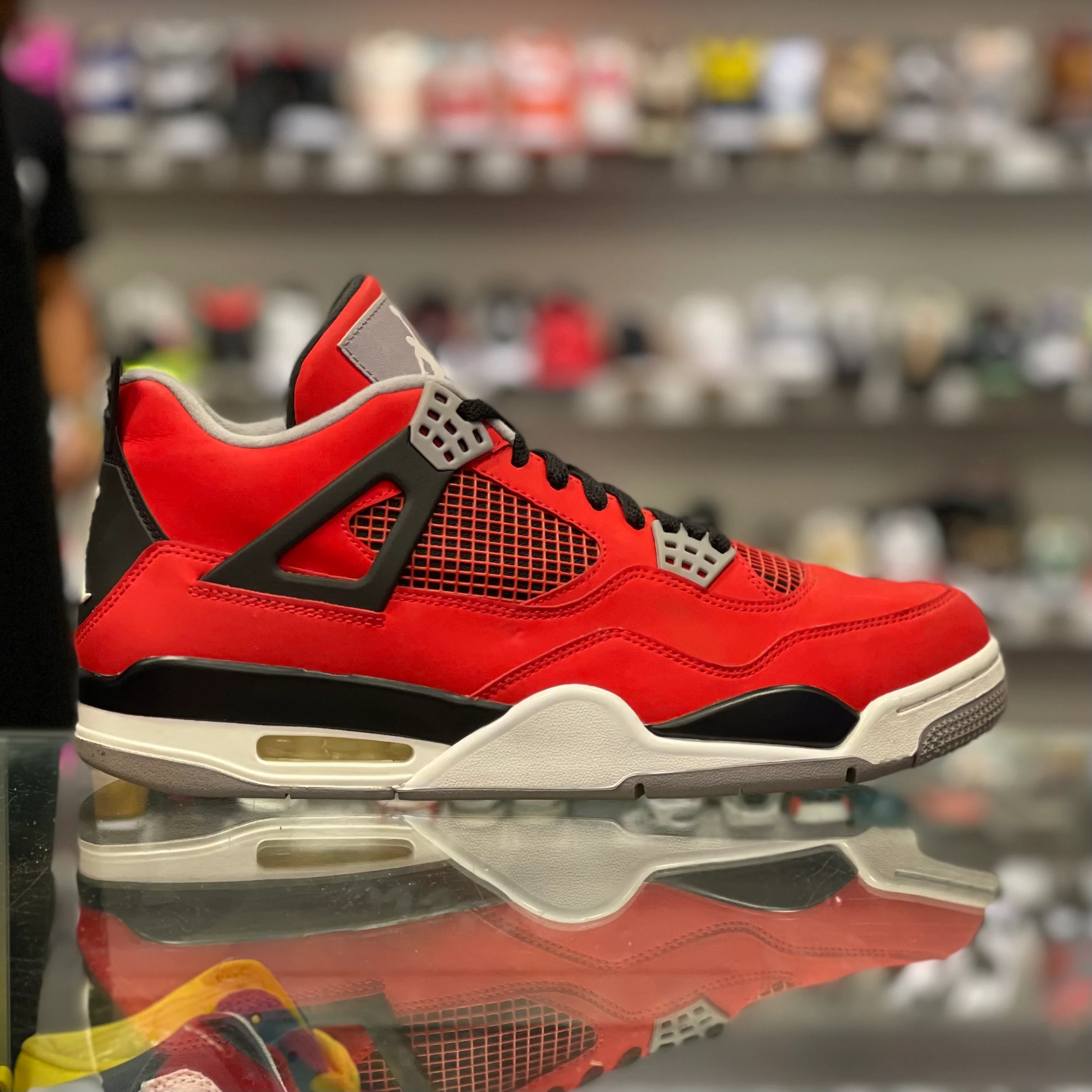 Air Jordan 4 Retro “Toro” - Image 5