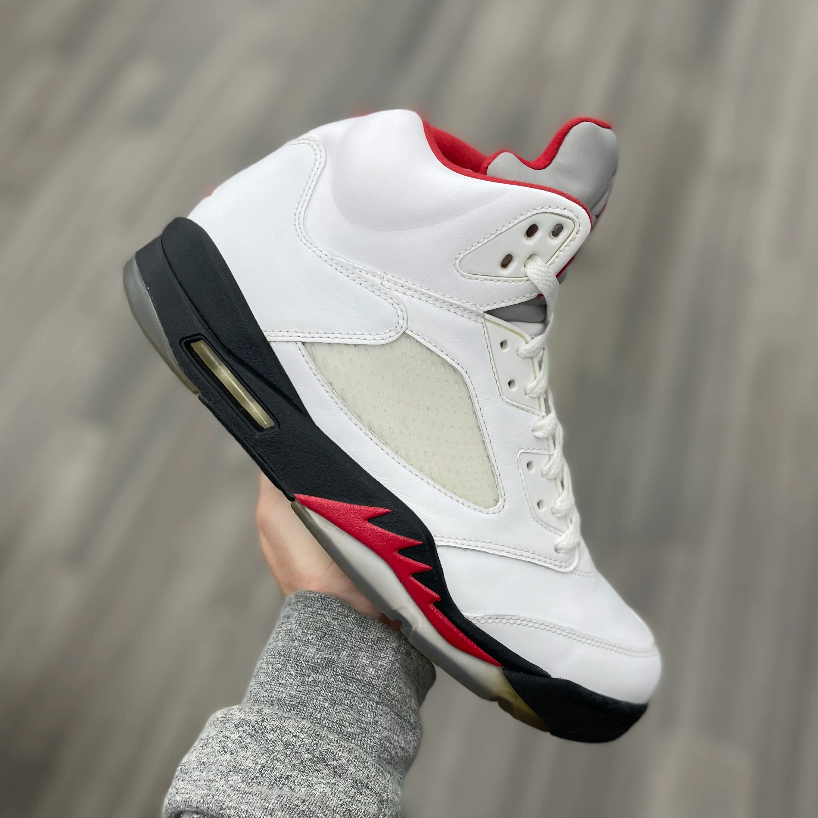 Air Jordan 5 Retro “Fire Red” - Image 2