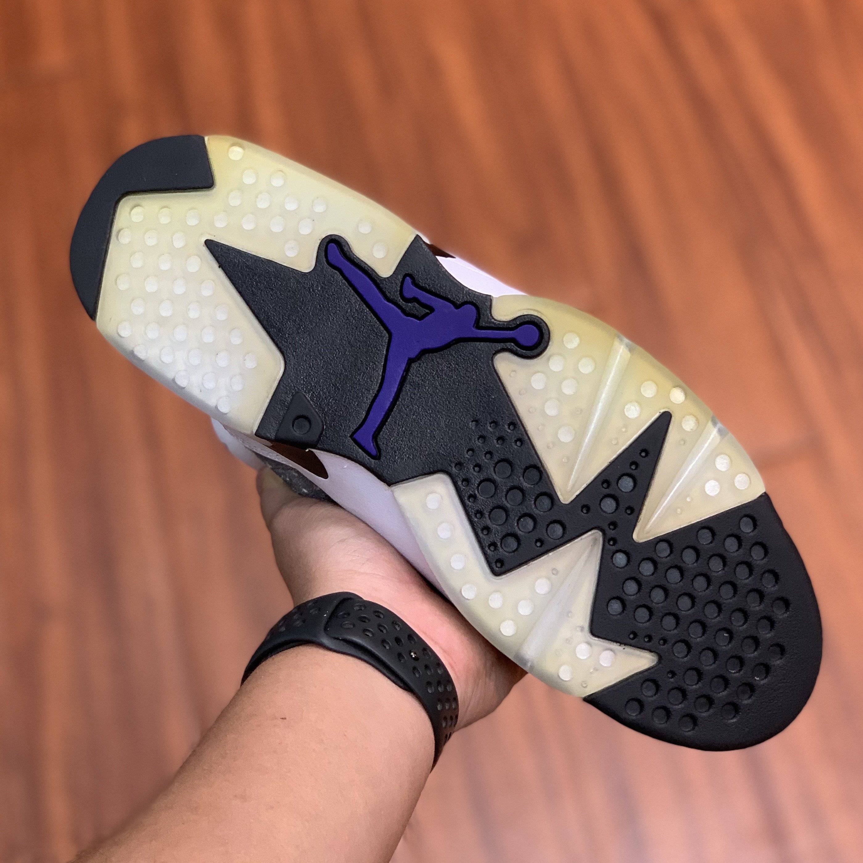 Air Jordan 6 Retro “Flight Nostalgia” - Image 10