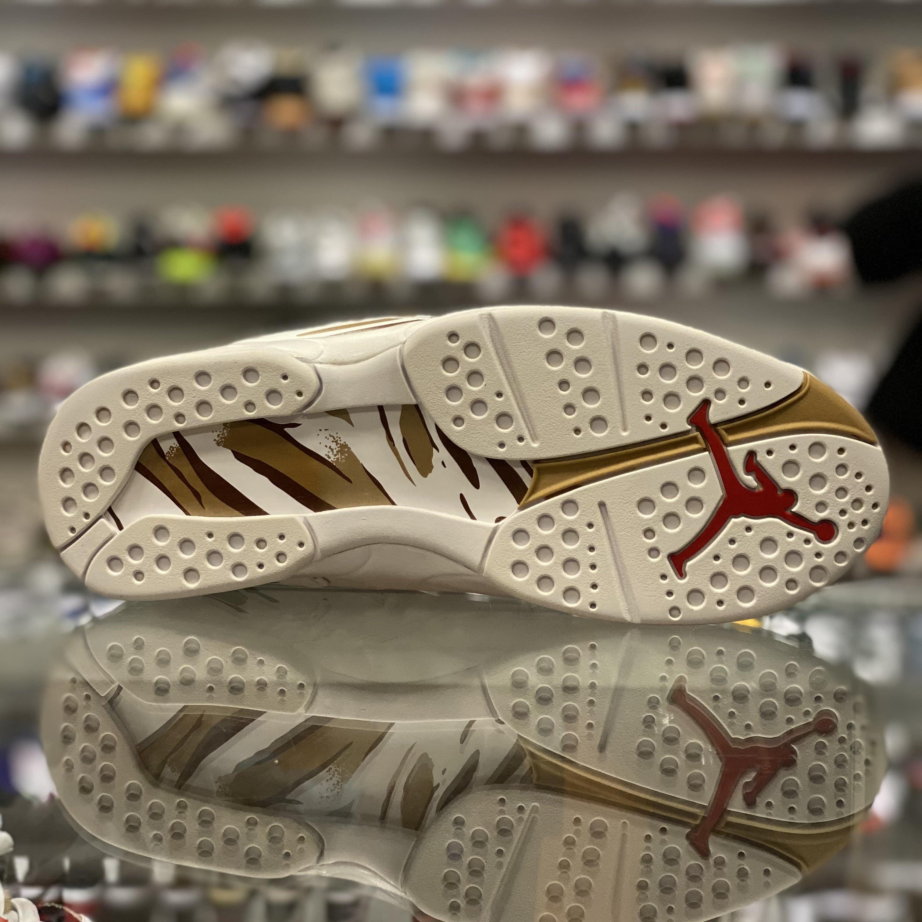 Air Jordan 8 Retro “White OVO” - Image 5