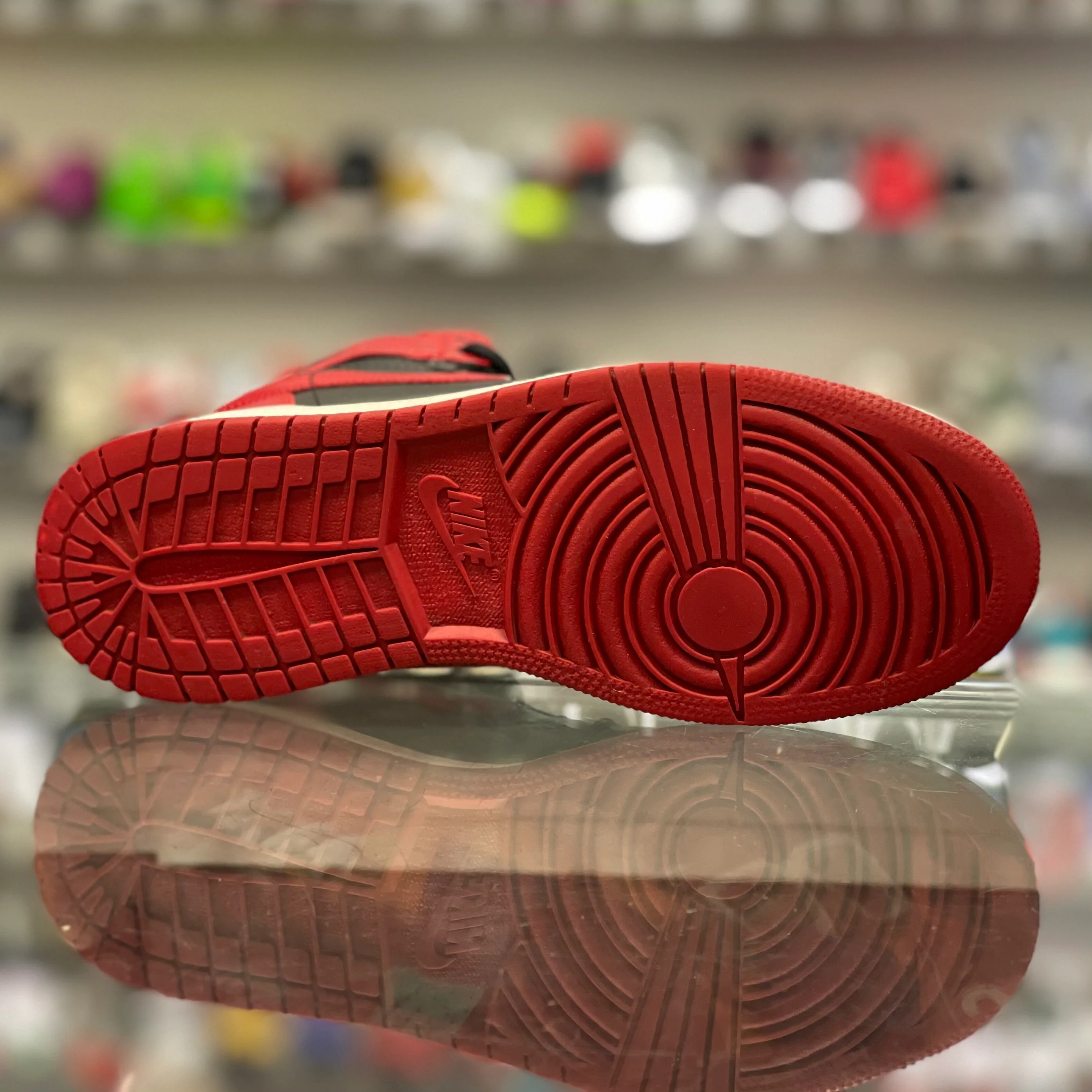 Air Jordan Retro 1 “2013 Bred” - Image 18