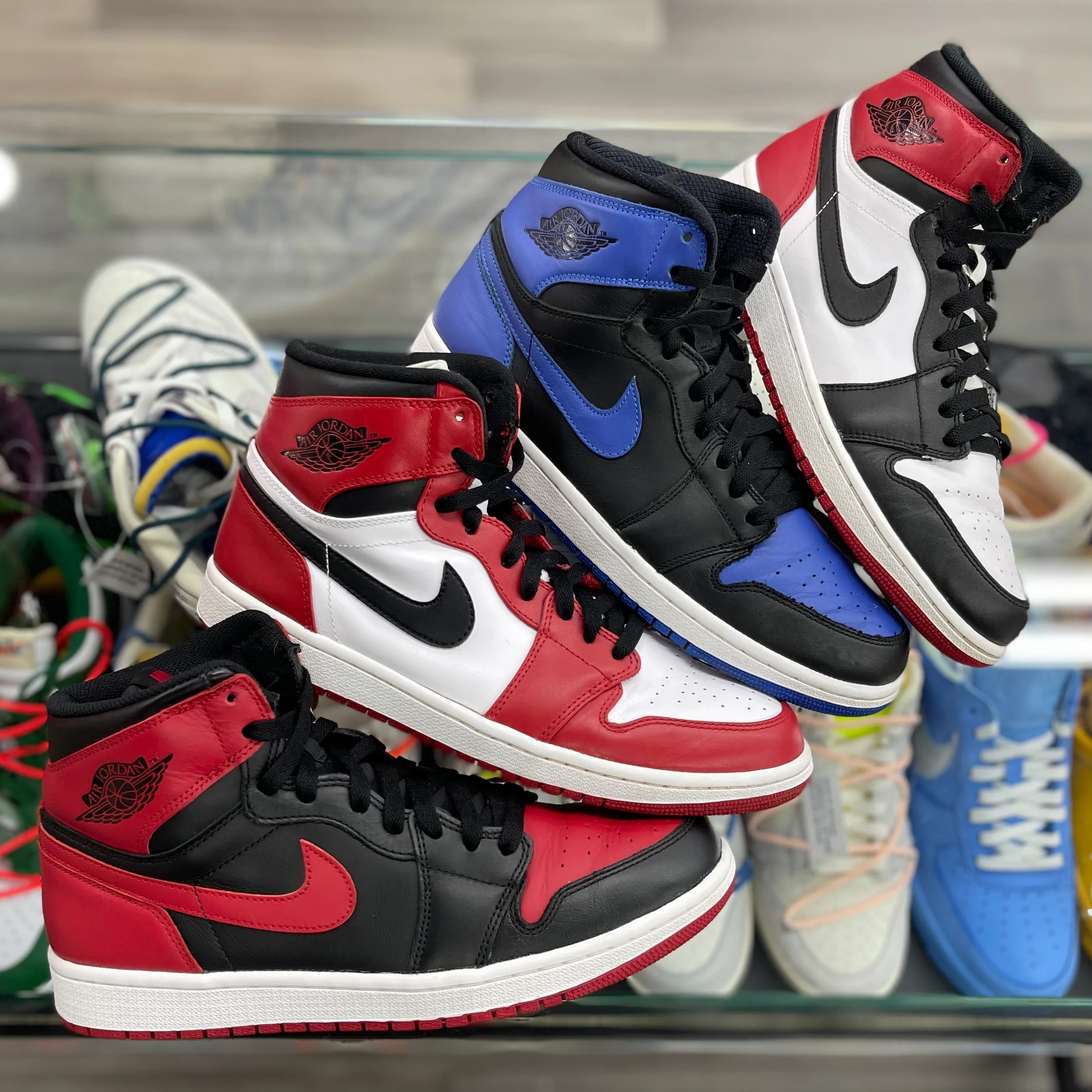 Air Jordan Retro 1 “2013 Bred” - Image 19