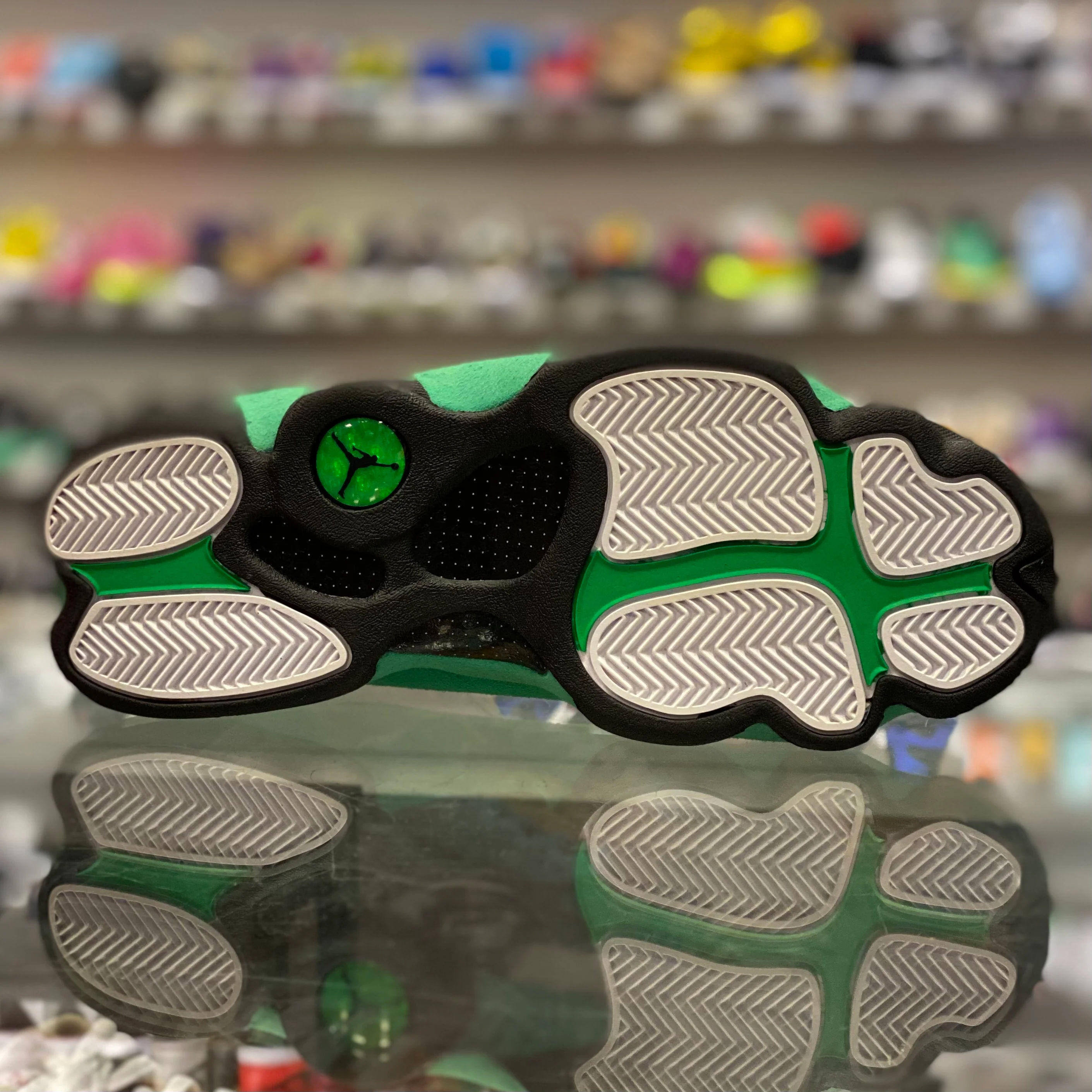 Air Jordan Retro 13 “Lucky Green” - Image 3
