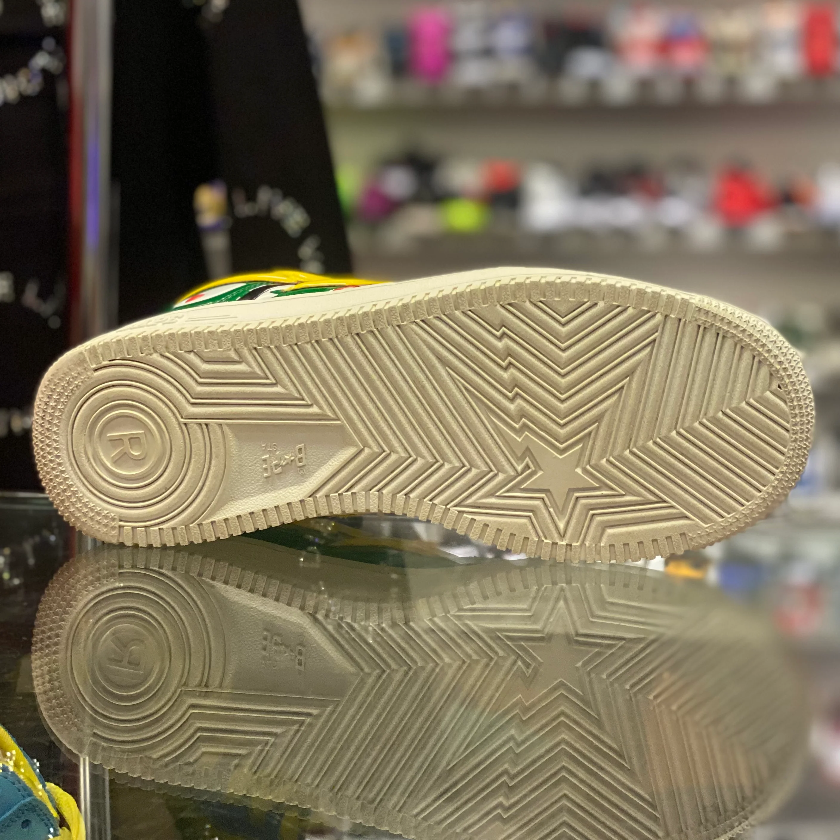 Bapesta “M2 20TH Anniversary Patent Green” - Image 3
