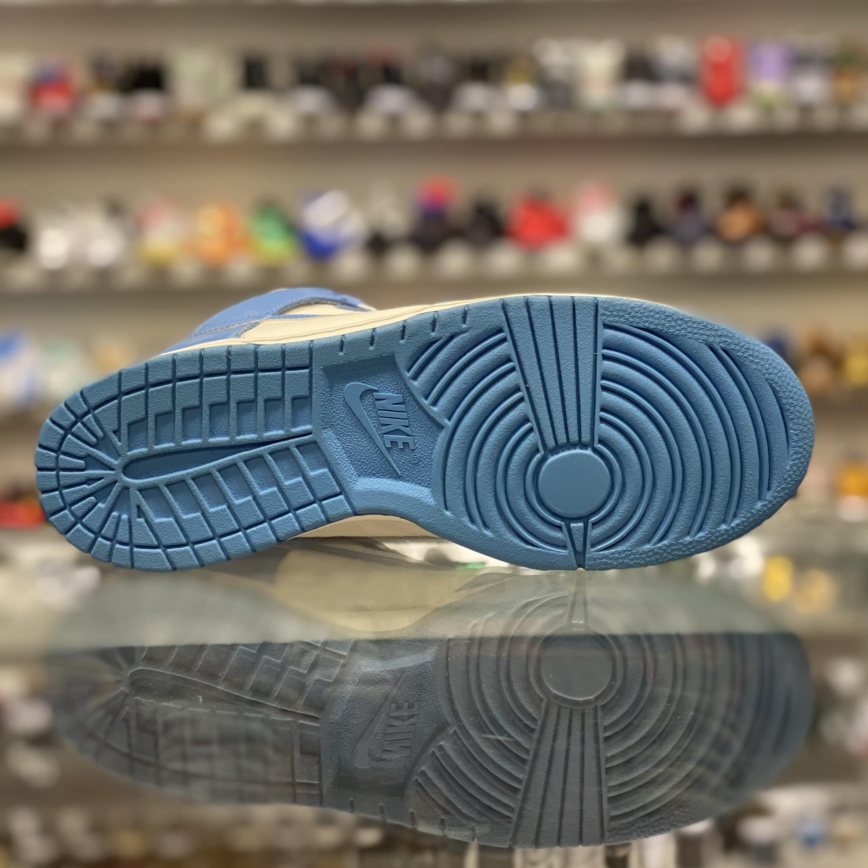 Dunk High “Carolina Blue” 1999 - Image 3