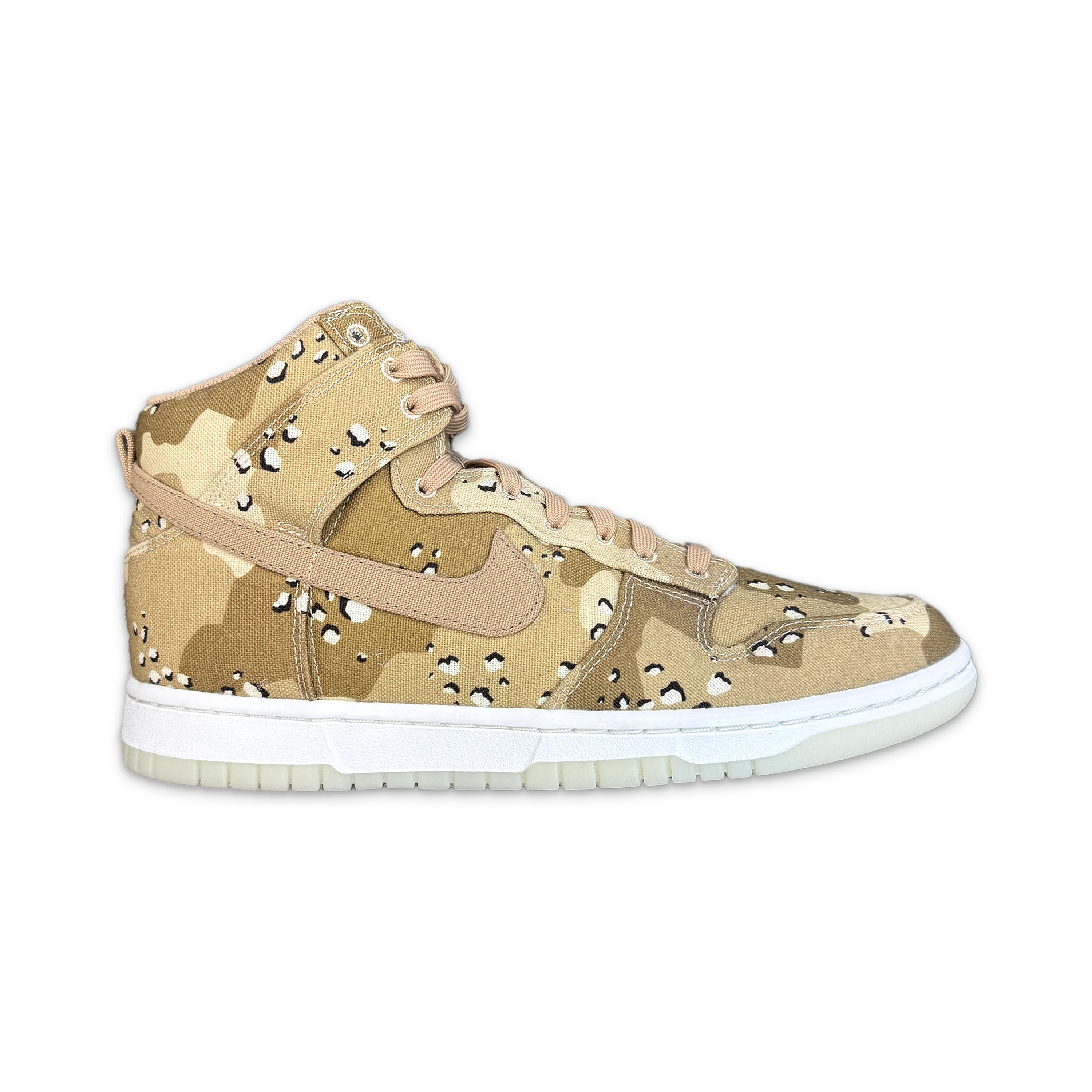 Dunk High “Desert Camo (W)”