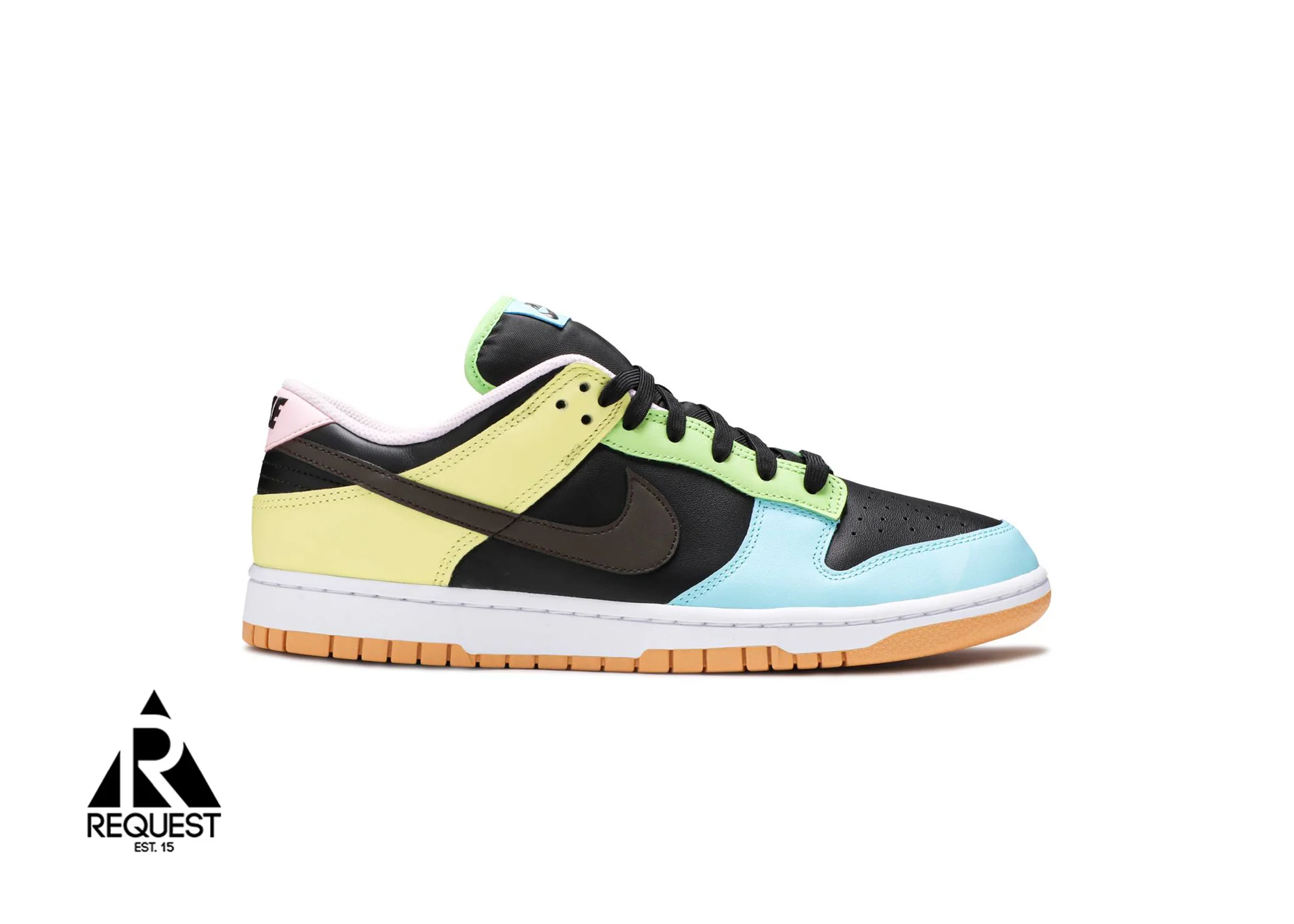 Dunk Low “Free 99 Black”
