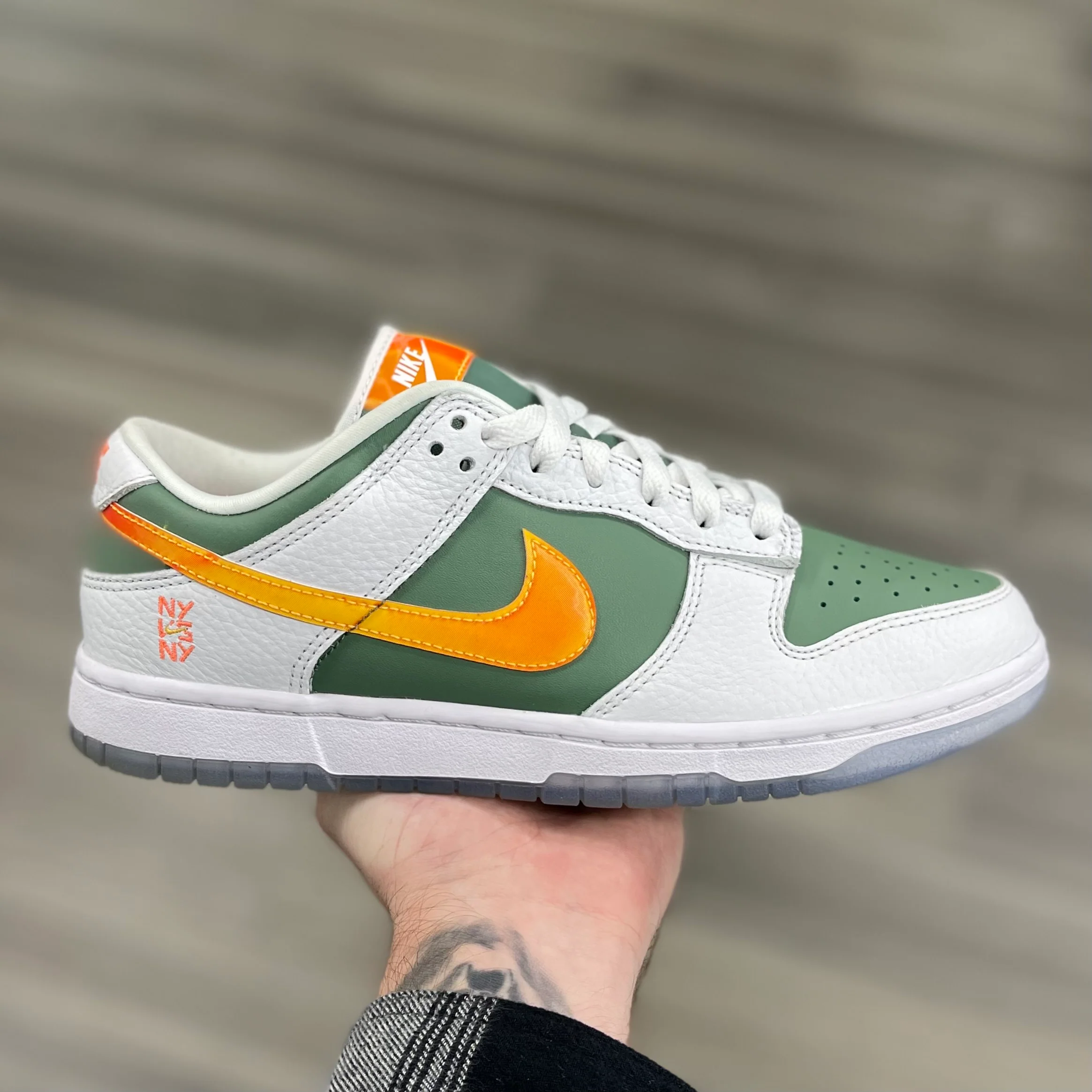 Dunk Low SE “NY VS NY” - Image 8