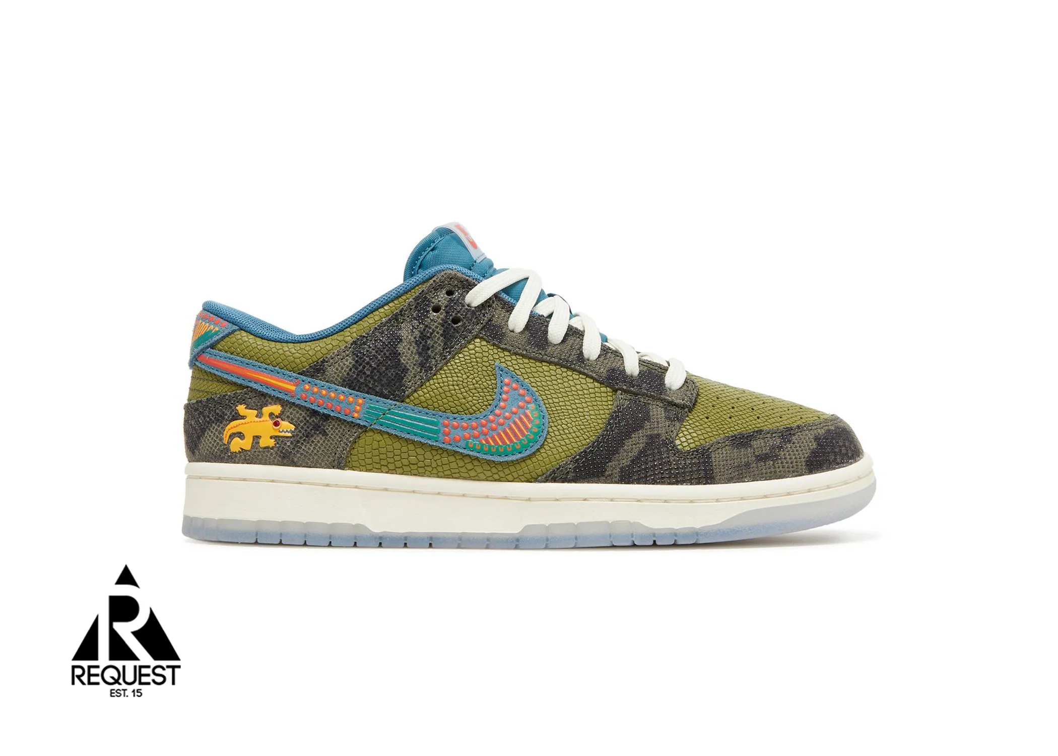 Dunk Low "Siempre Familia"