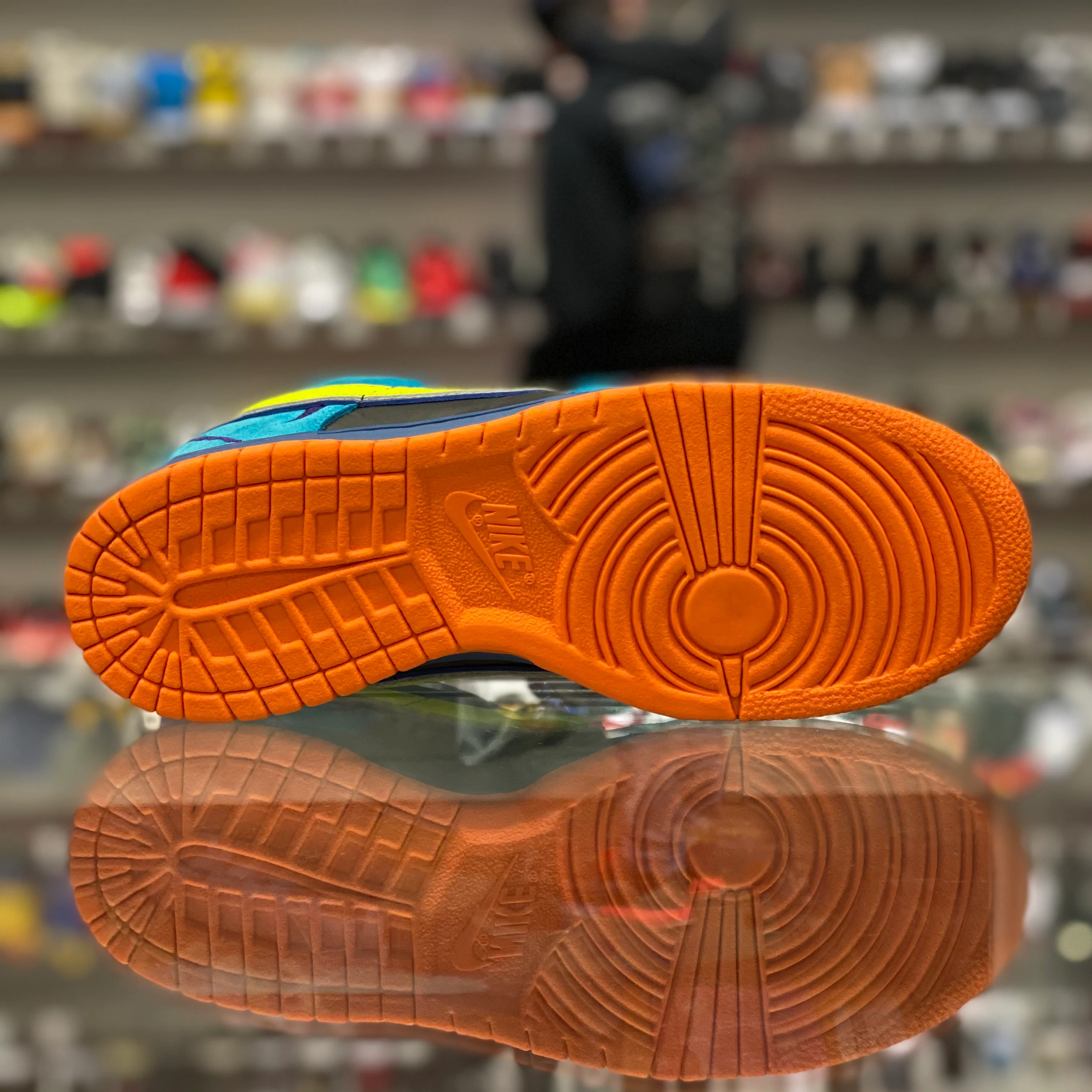 Dunk SB Low “Skate Or Die” - Image 3