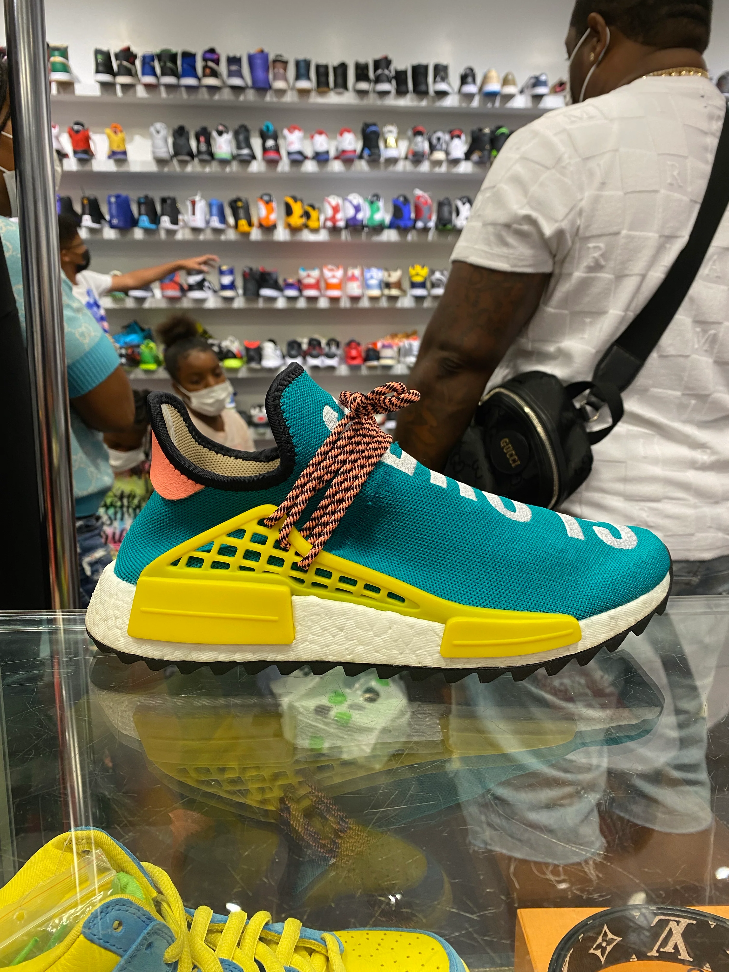 Human Race “Sun Glow” - Image 4