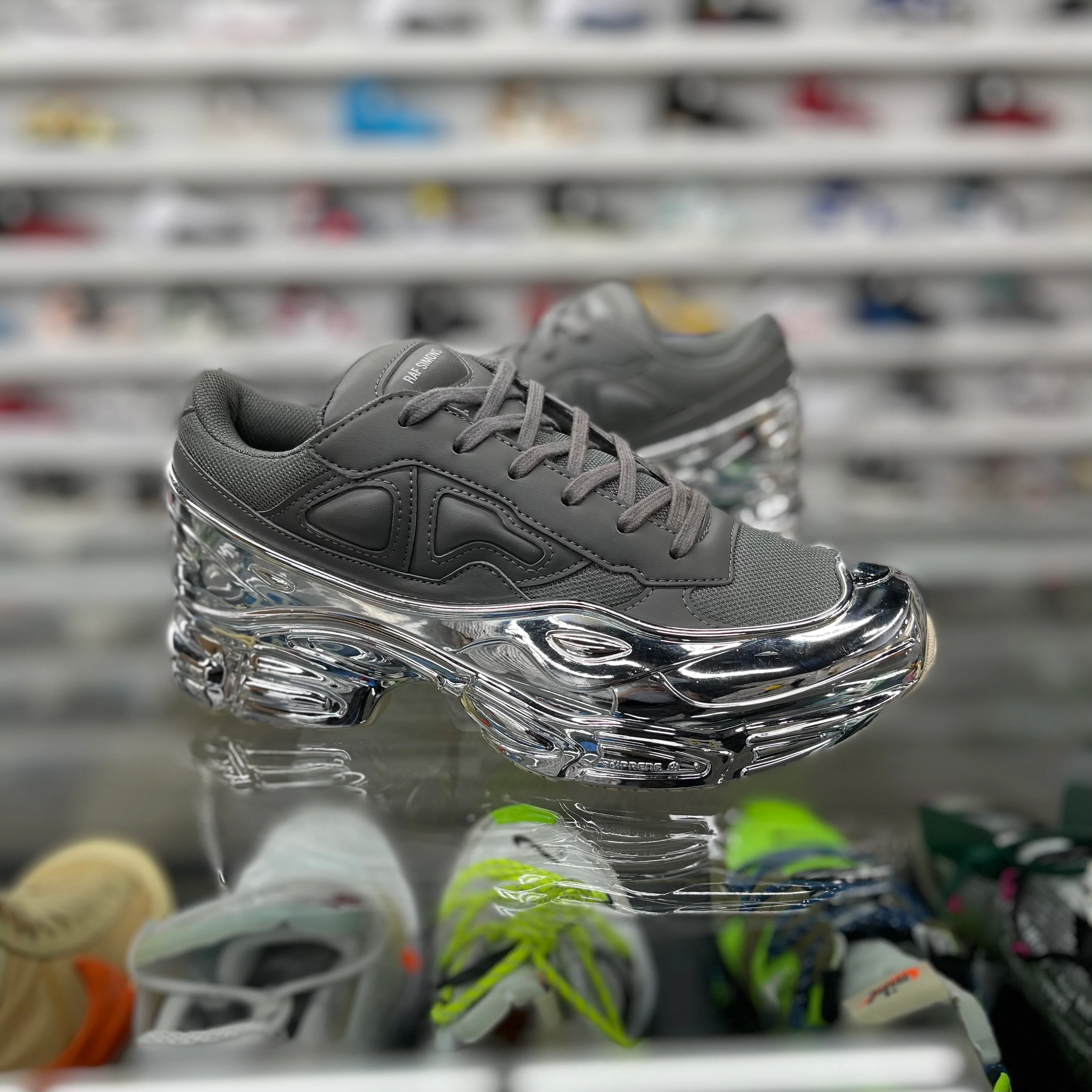 Ozweego RAF Simons “Silver Metallic” - Image 4
