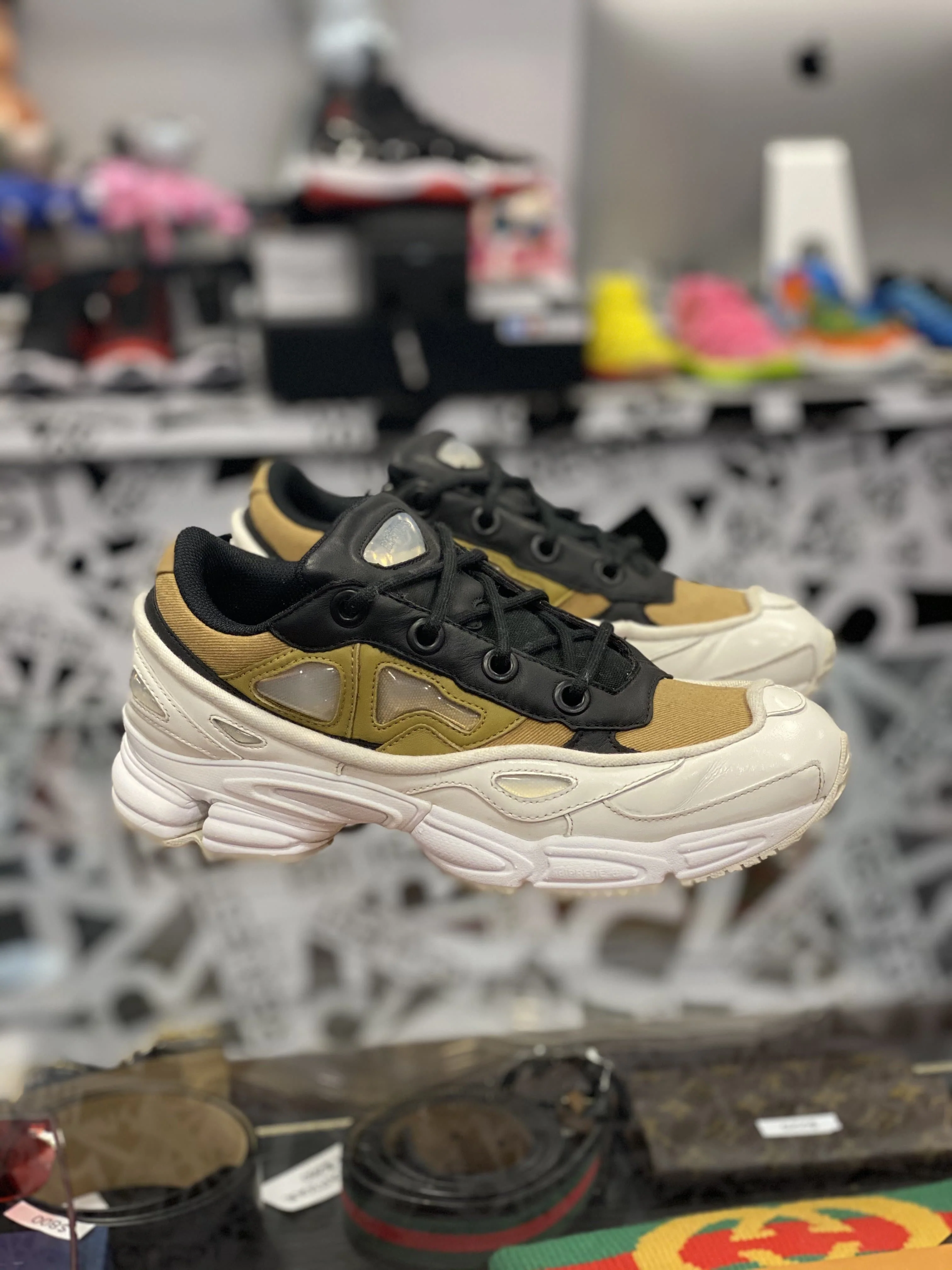 Raf Simons Ozweego “Sail Gold” - Image 2