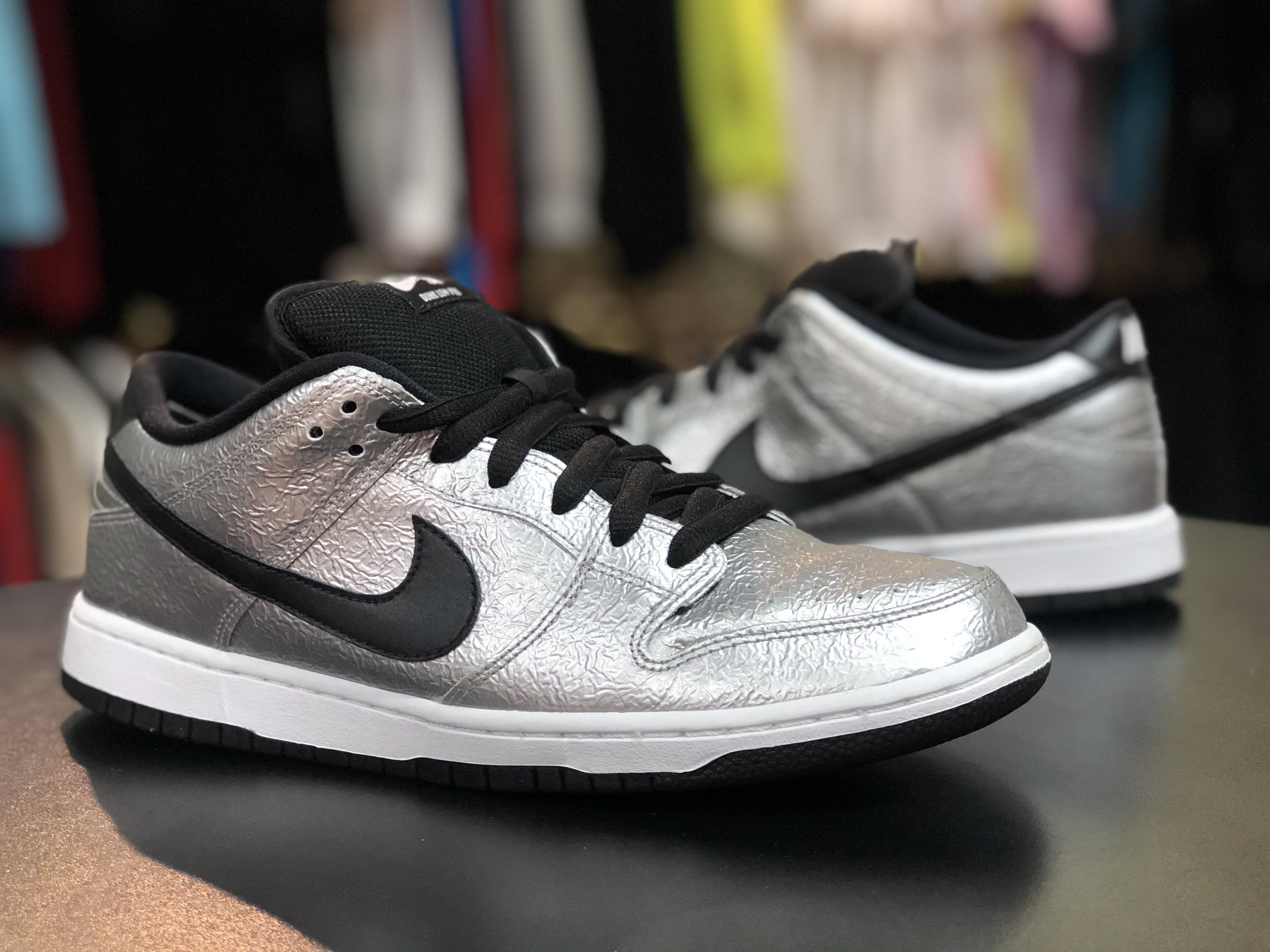 SB Dunk Low “Cold Pizza” - Image 2
