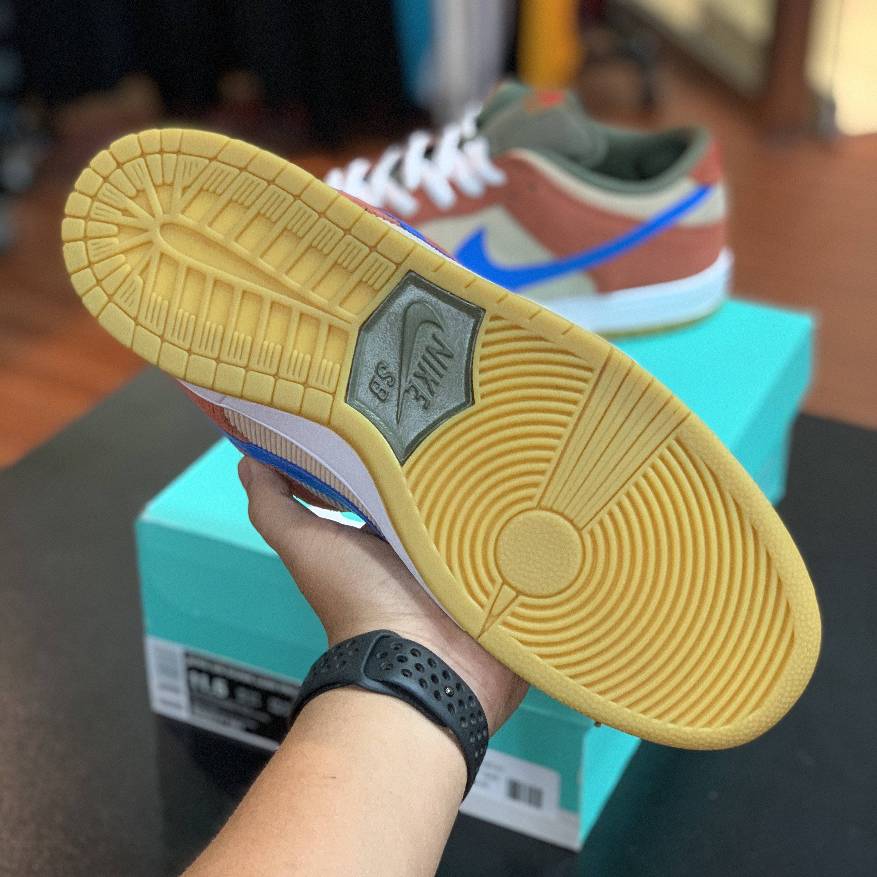 SB Dunk Low “Corduroy Dusty Peach” - Image 2