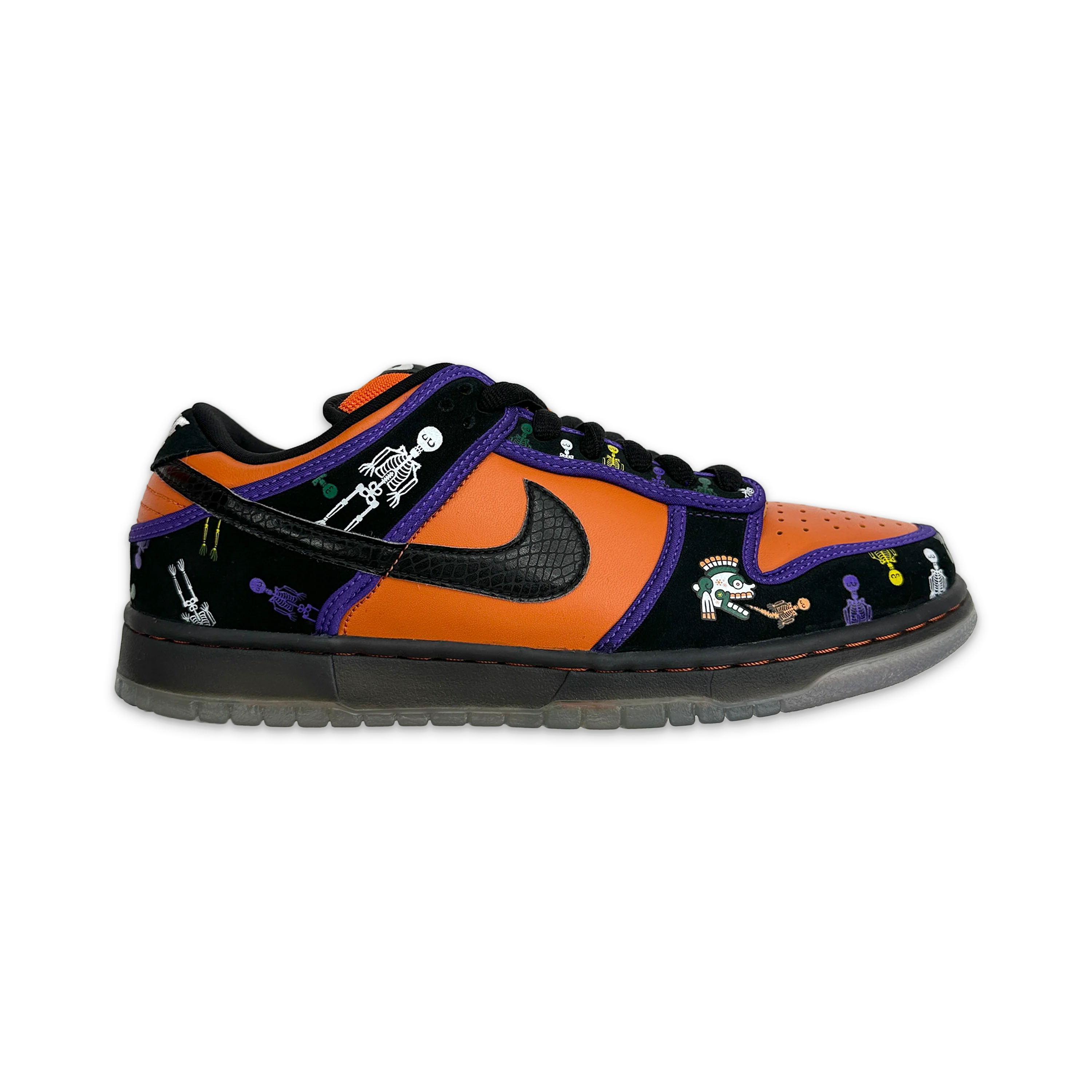 SB Dunk Low “Day Of The Dead”