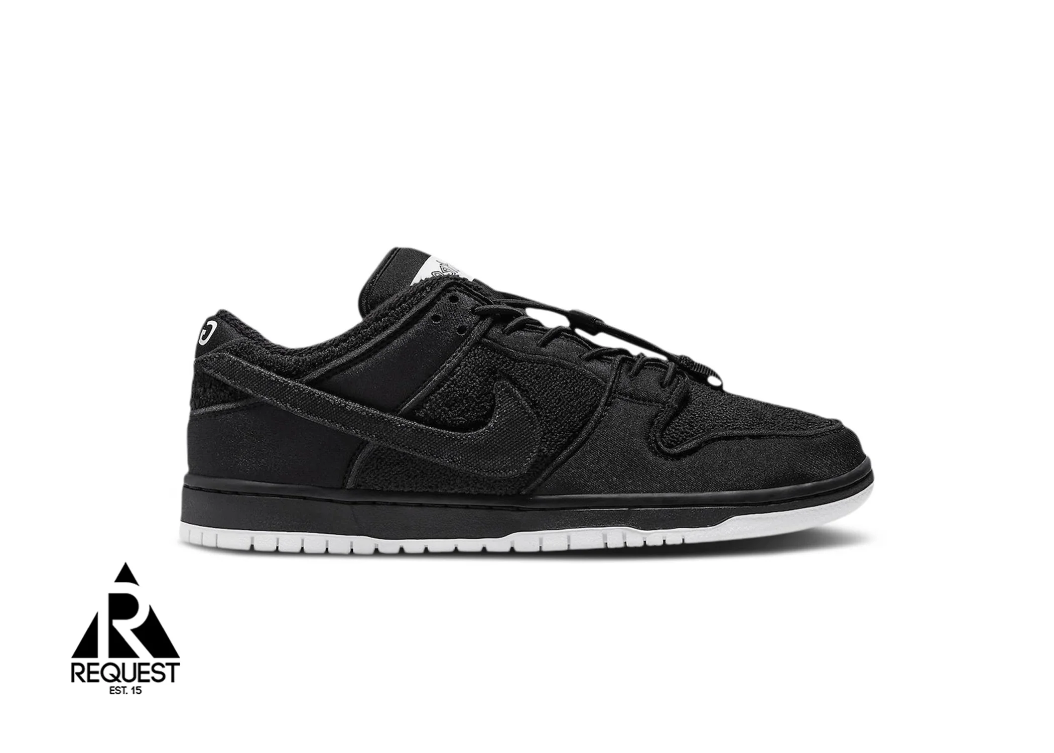 SB Dunk Low "Gnarhunters"