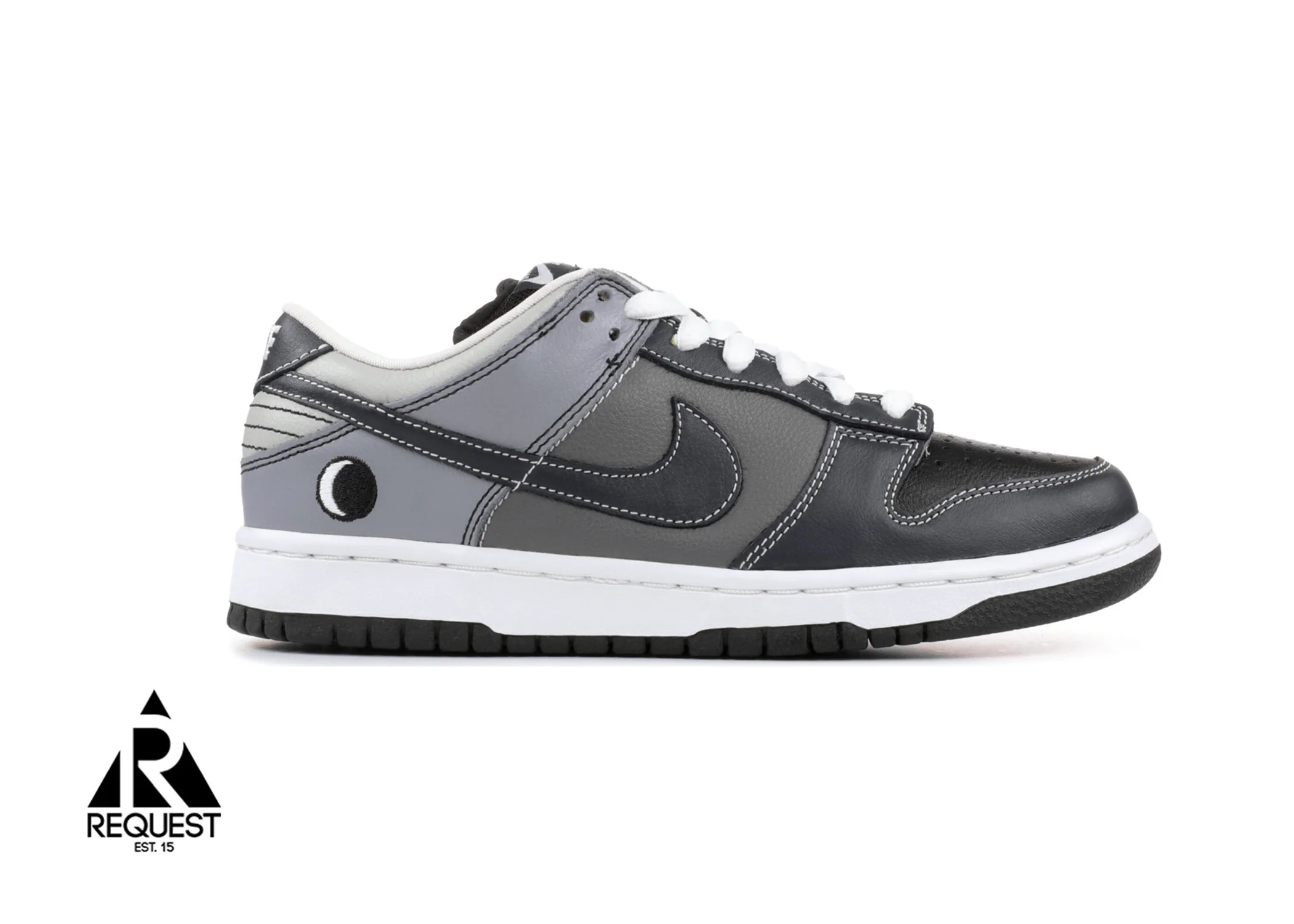 SB Dunk Low “Lunar Eclipse East”