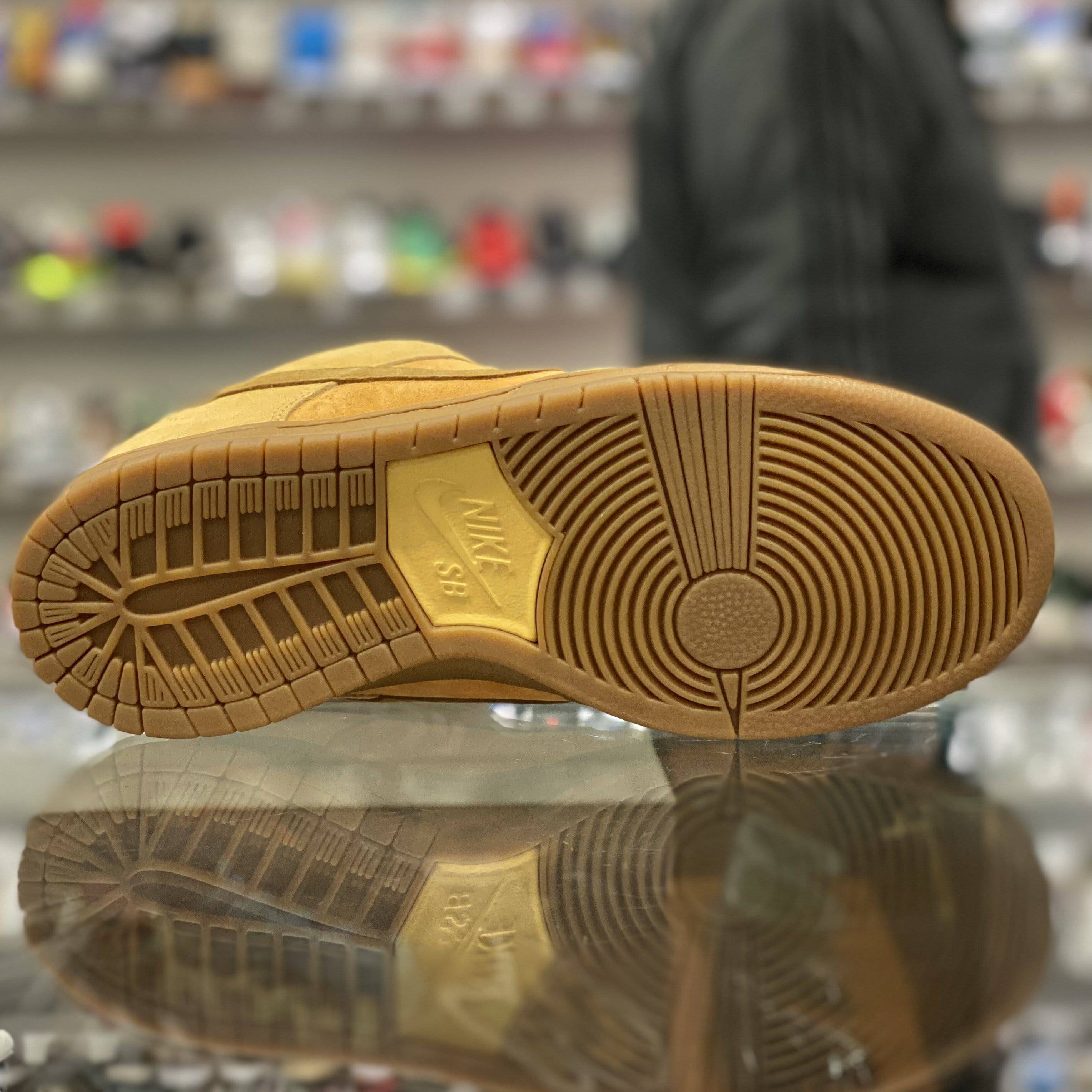 Sb Dunk Low “Wheat” - Image 3