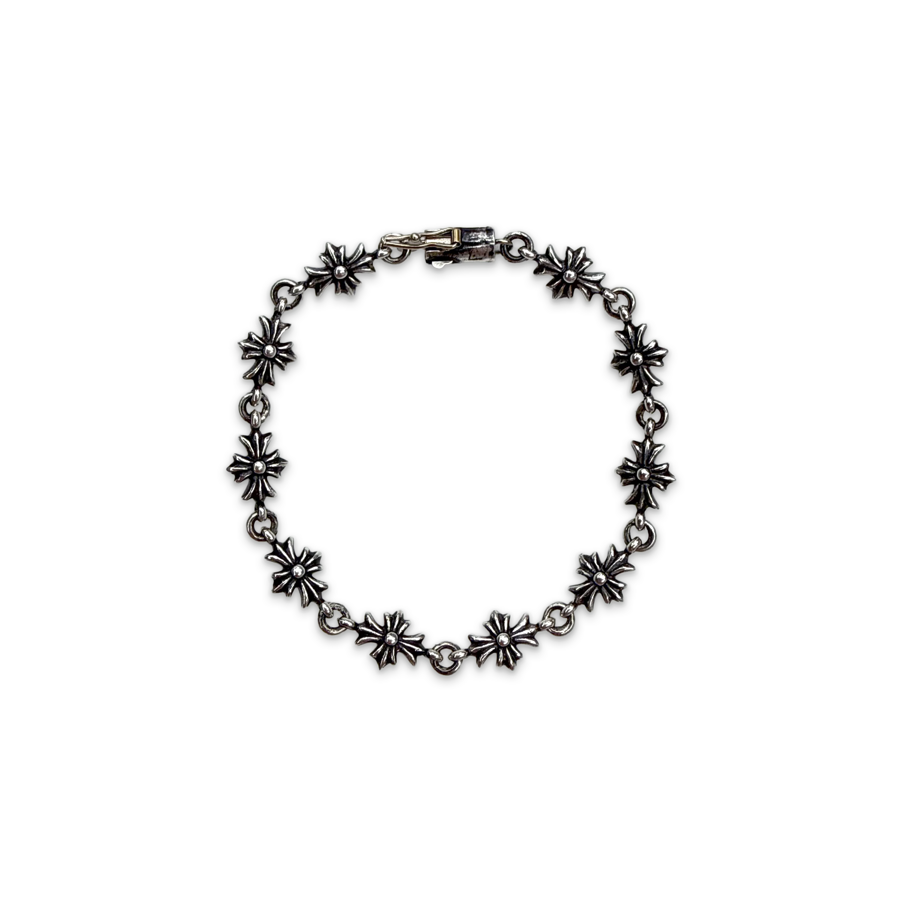 Tiny E 10 Link Bracelet