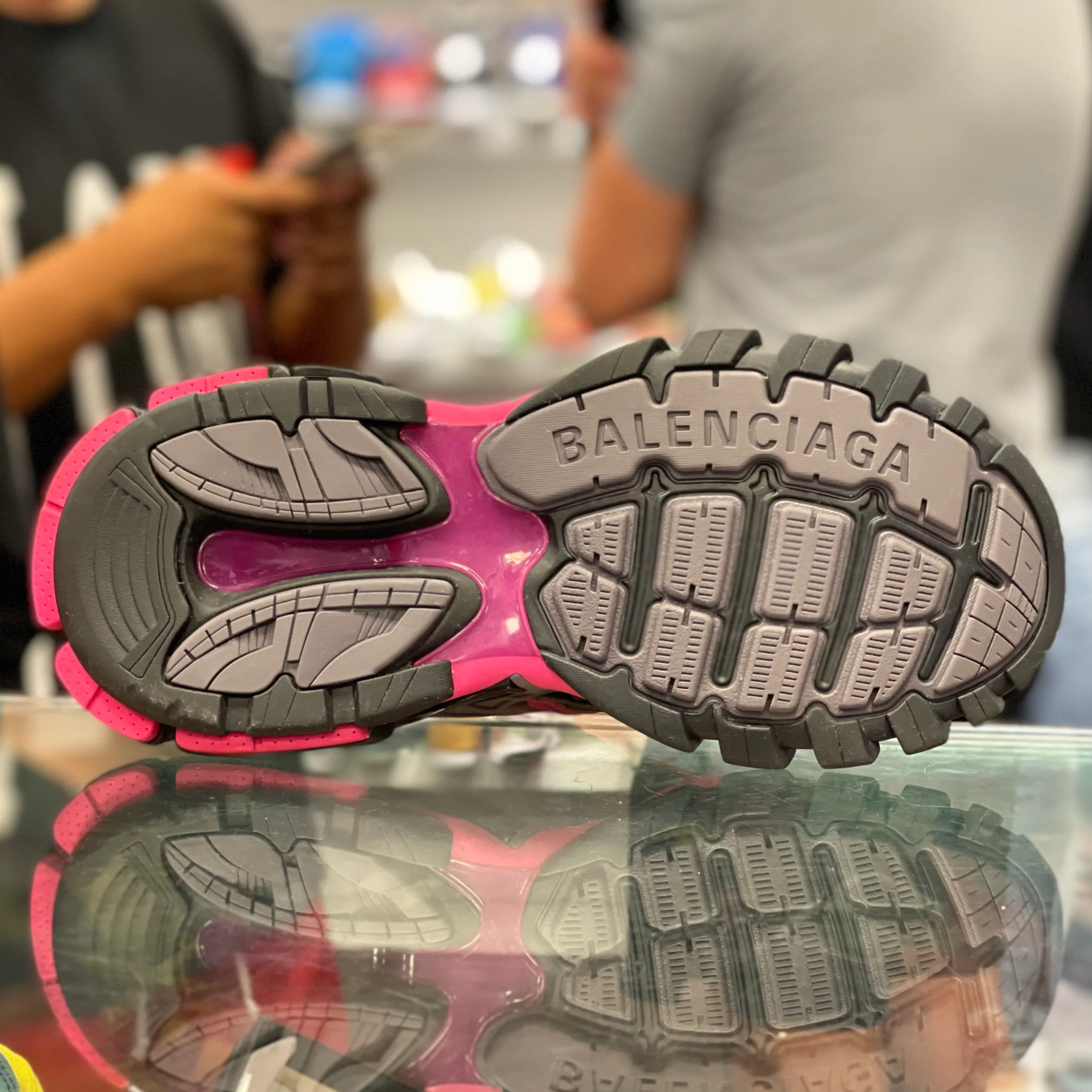 Track 2.0 “Pink Black” - Image 7