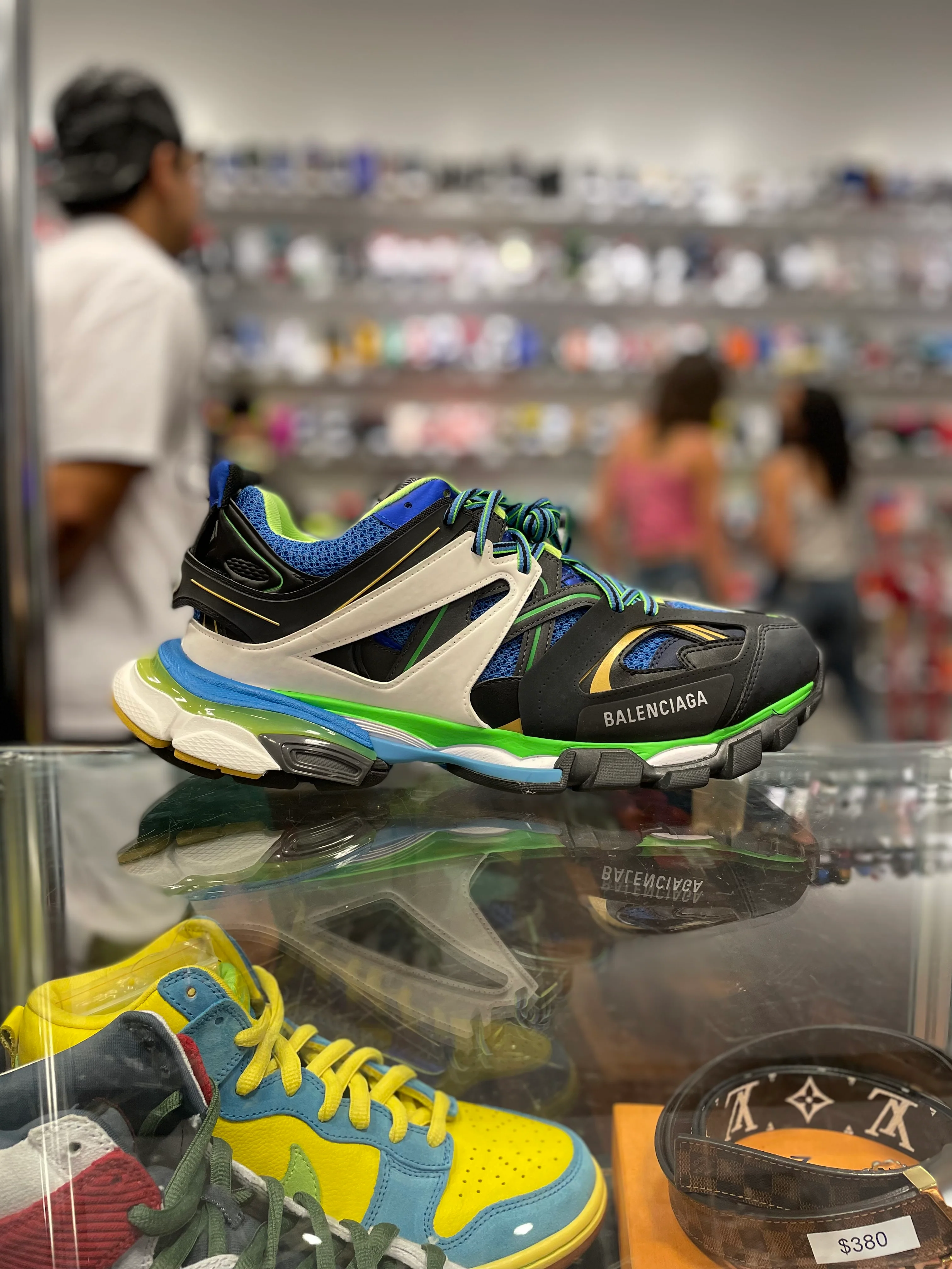 Track Runner “Black & Blue”