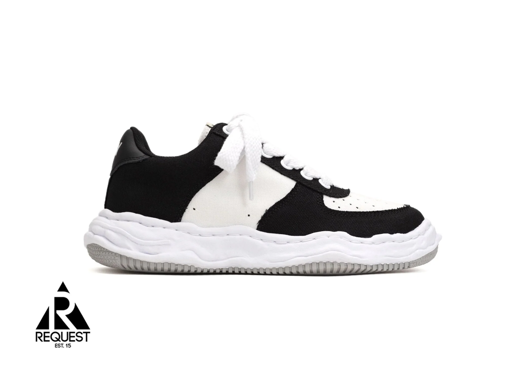 Wayne OG Sole Canvas Low "Black White"